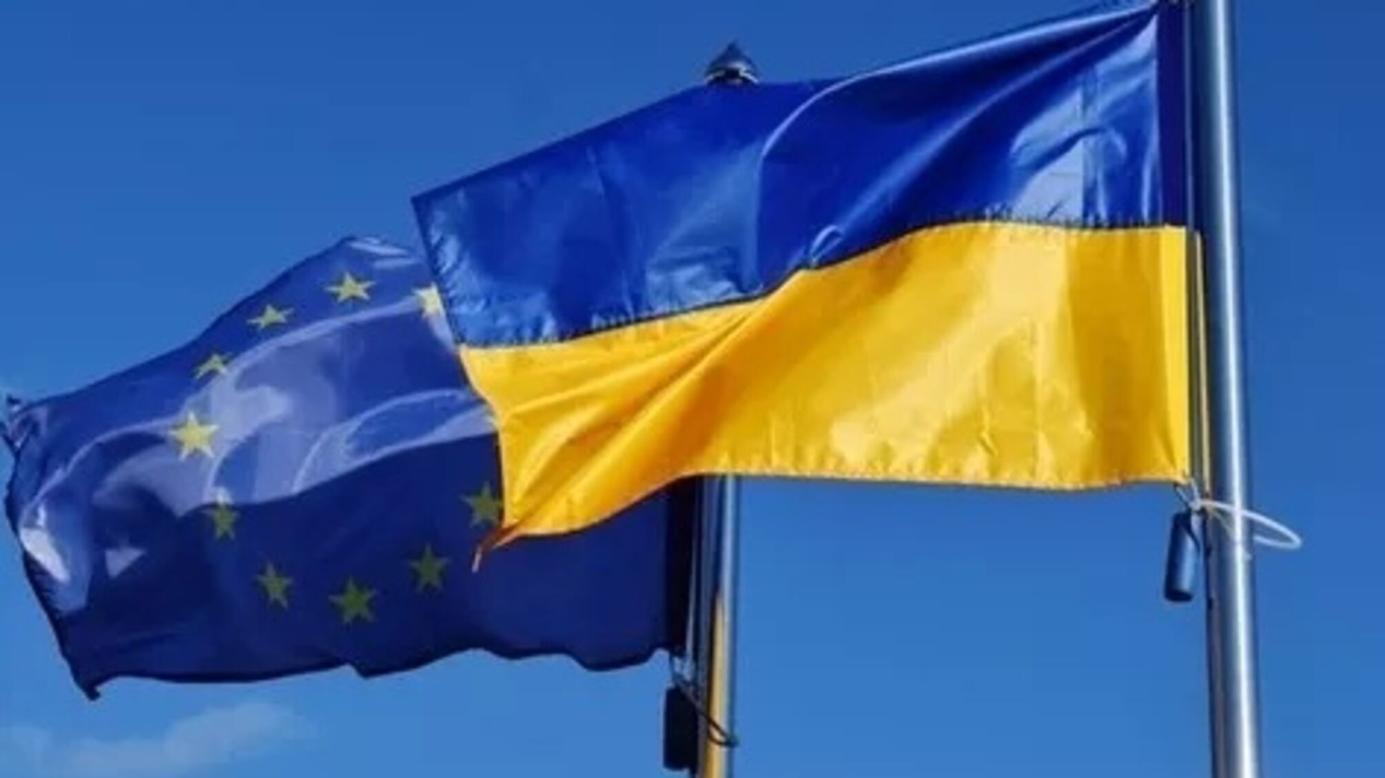 5 років у ЄС: чи гарантує захист статус резидента