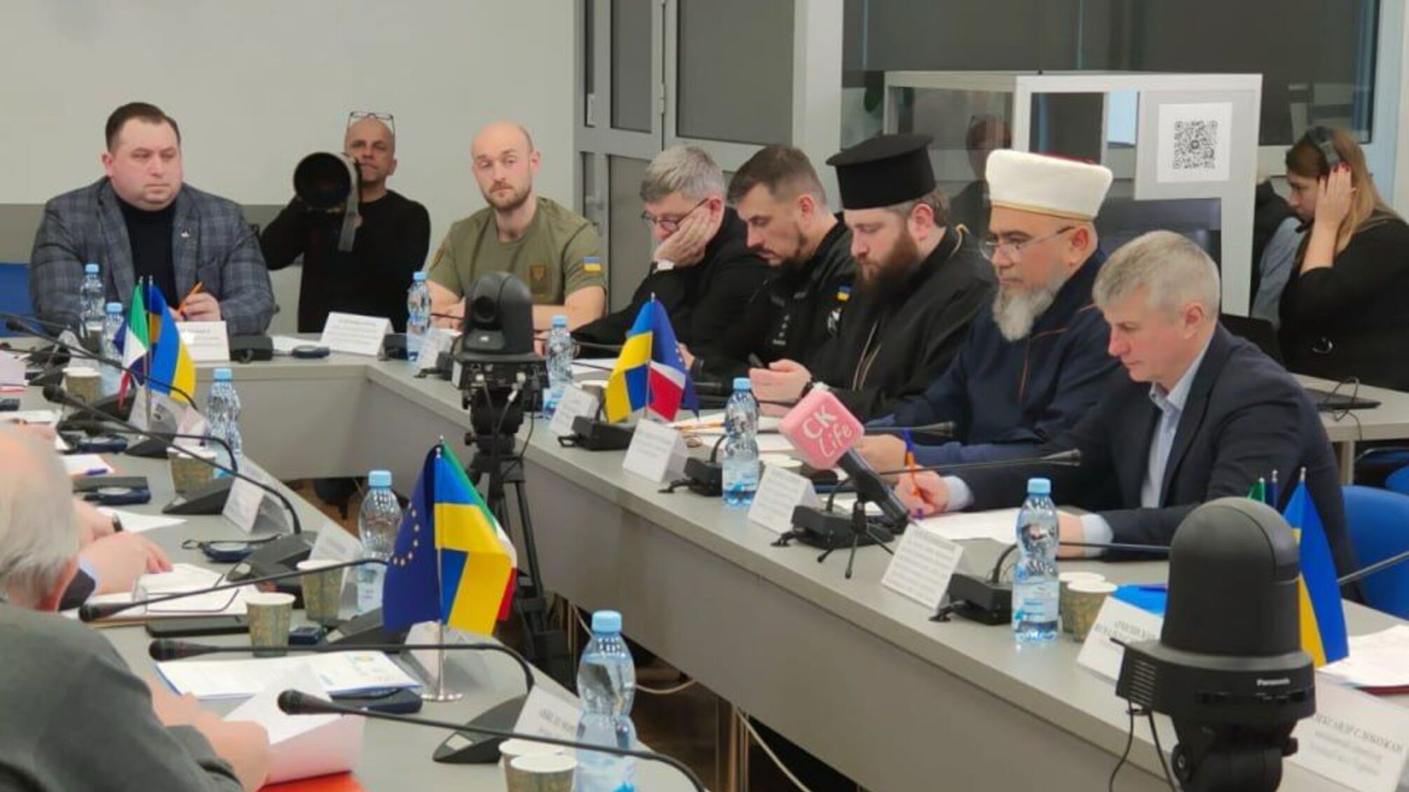 У Києві відбулася міжнародна зустріч щодо захисту прав людини під час війни