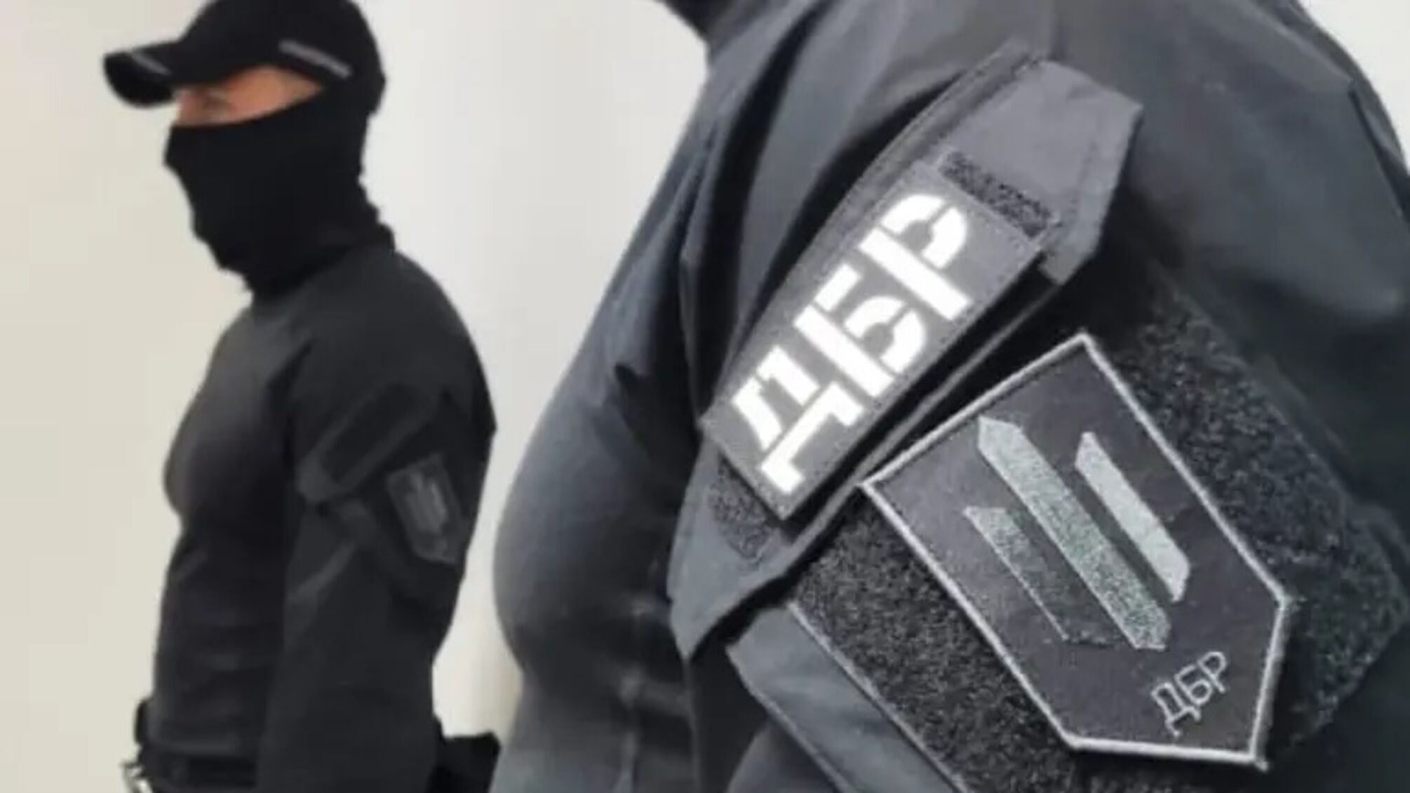 На Київщині судитимуть командира частини за продаж дозволів на виїзд