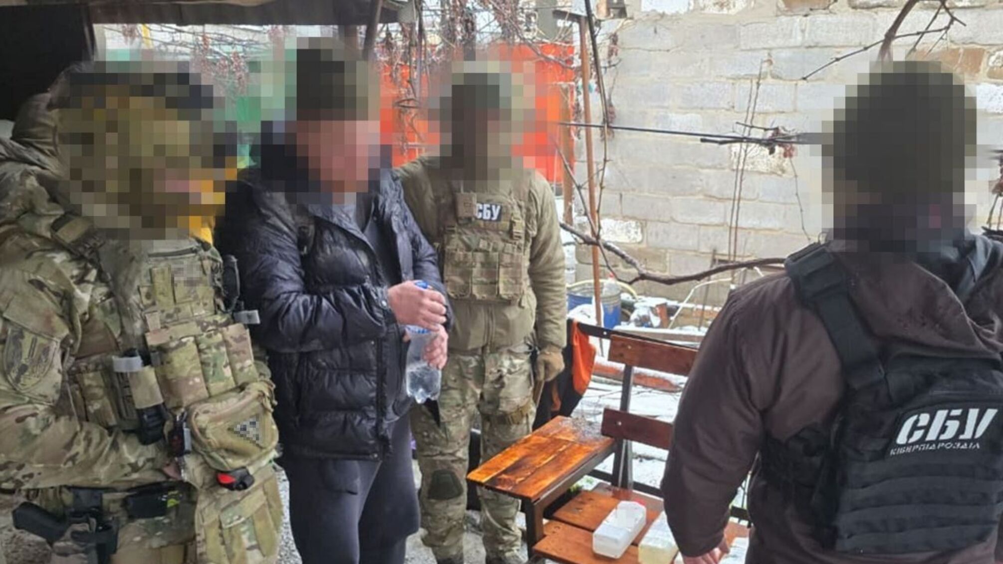 У Запоріжжі затримали агента ФСБ, який намагався влаштуватися на оборонний завод