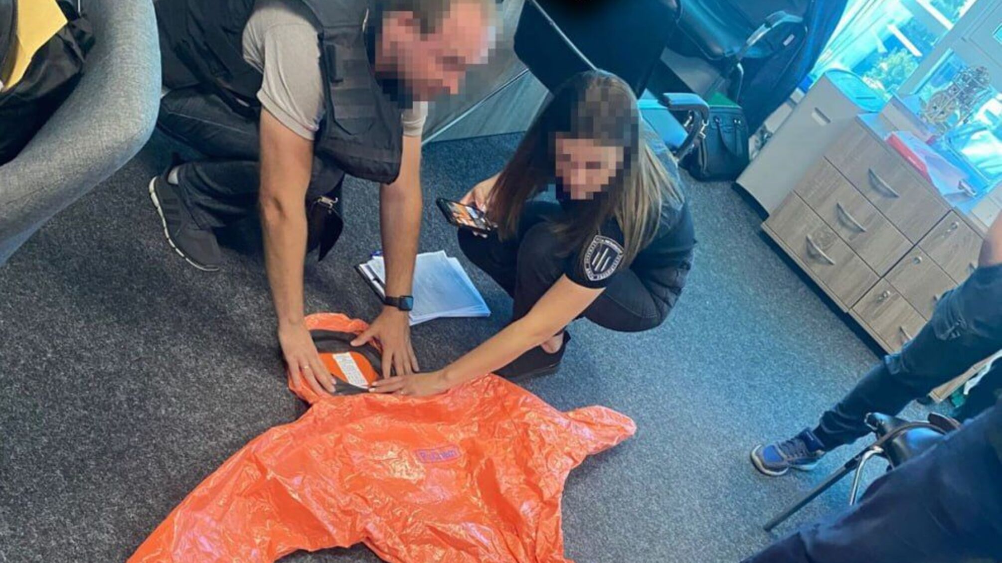 У Вінниці підприємство продало рятувальникам неякісні костюми та заробило на цьому майже 3 млн грн