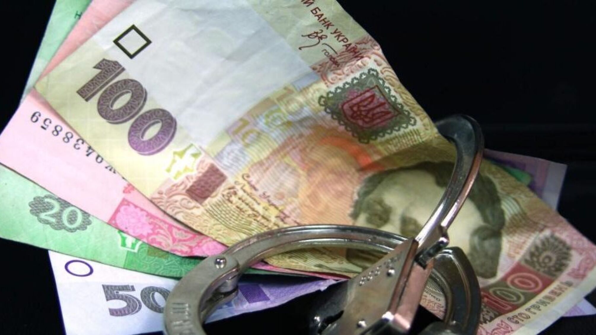 У Києві двоє друзів інсценували пограбування на майже 200 тис. грн