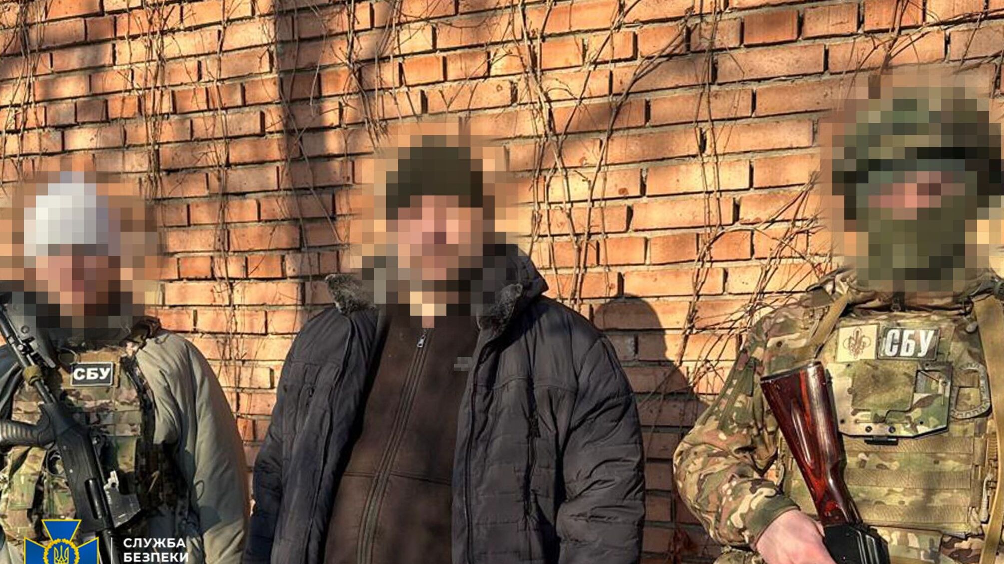 СБУ сообщила о подозрении еще 4-м псевдоблогерам, которые «сливали» в соцсети позиции ВСУ