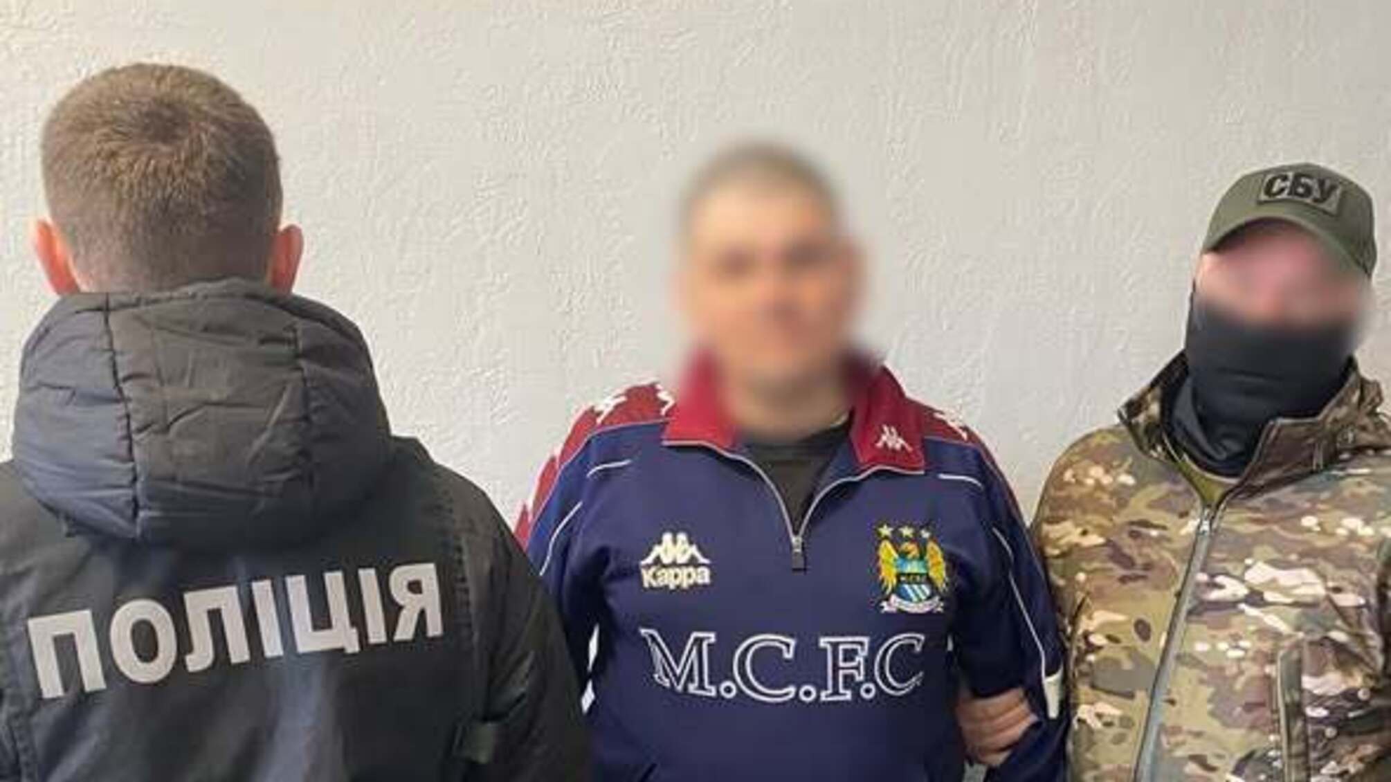 Наркотики в банках із медом і консервах: поліція викрила масштабний канал постачання у СІЗО та колонію
