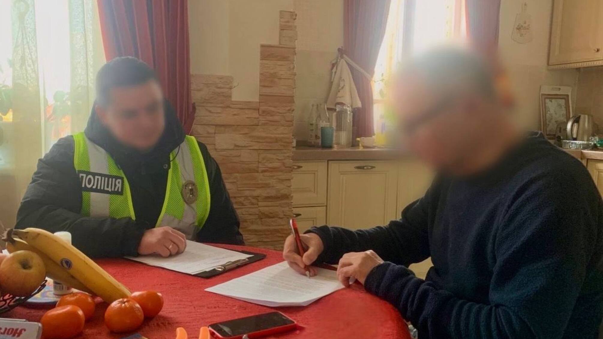  У Києві 56-річний чоловік осліп після операції на носі — медик під підозрою