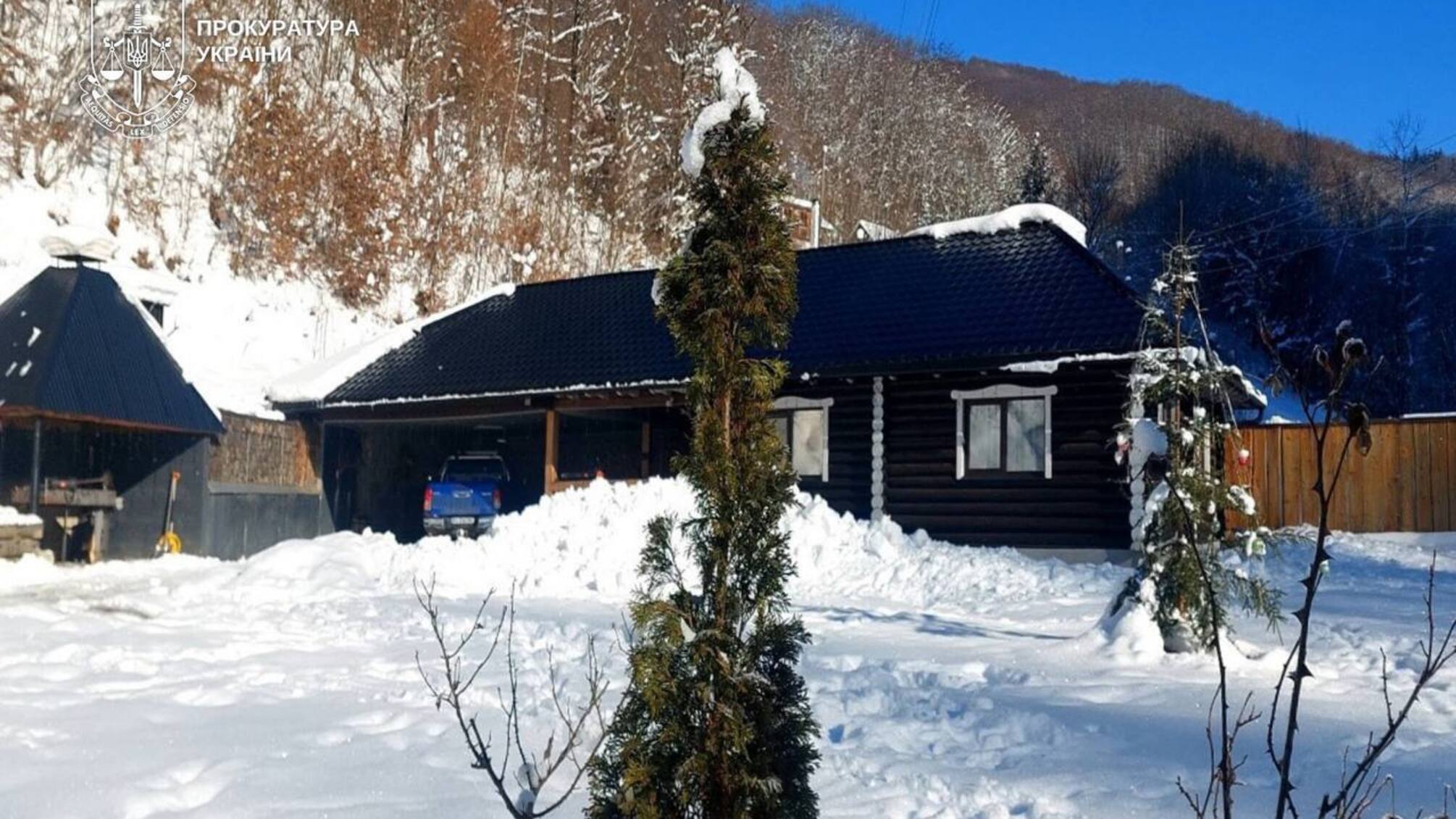 Лесничий в Закарпатье захватил государственную землю и построил личное имение