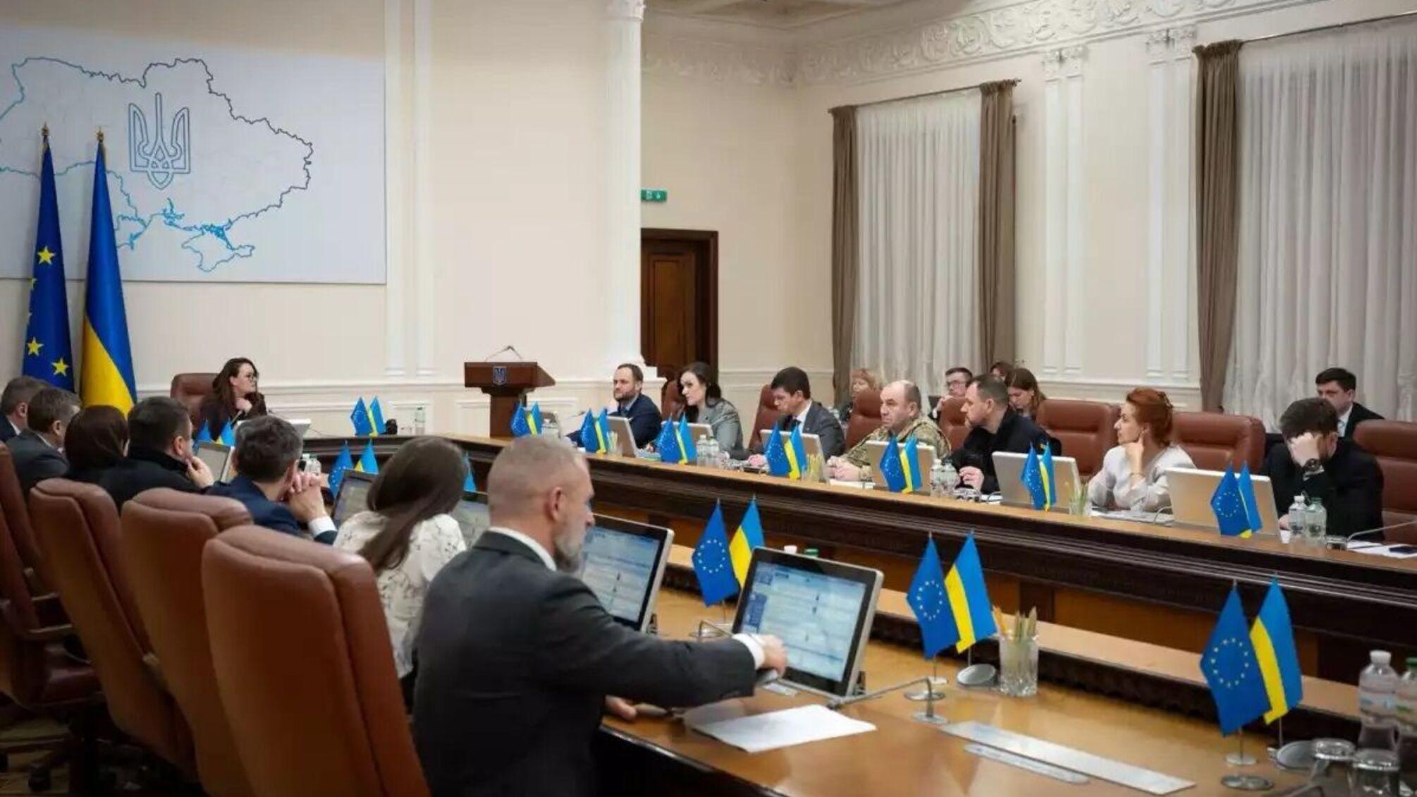 Кабмін затвердив програму '1000 годин контенту' за 4 млрд грн: деталі від Мінкульту