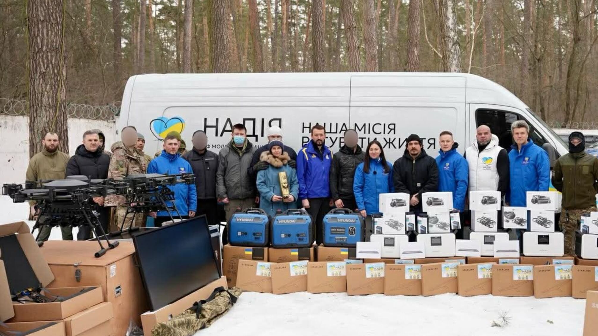 Мавіки, зарядні станції та планшети: БФ молодіжної ініціативи 'Надія', Валерій Дубіль та Антон Бахур посилили 'Спецпідрозділ Тимура' ГУР