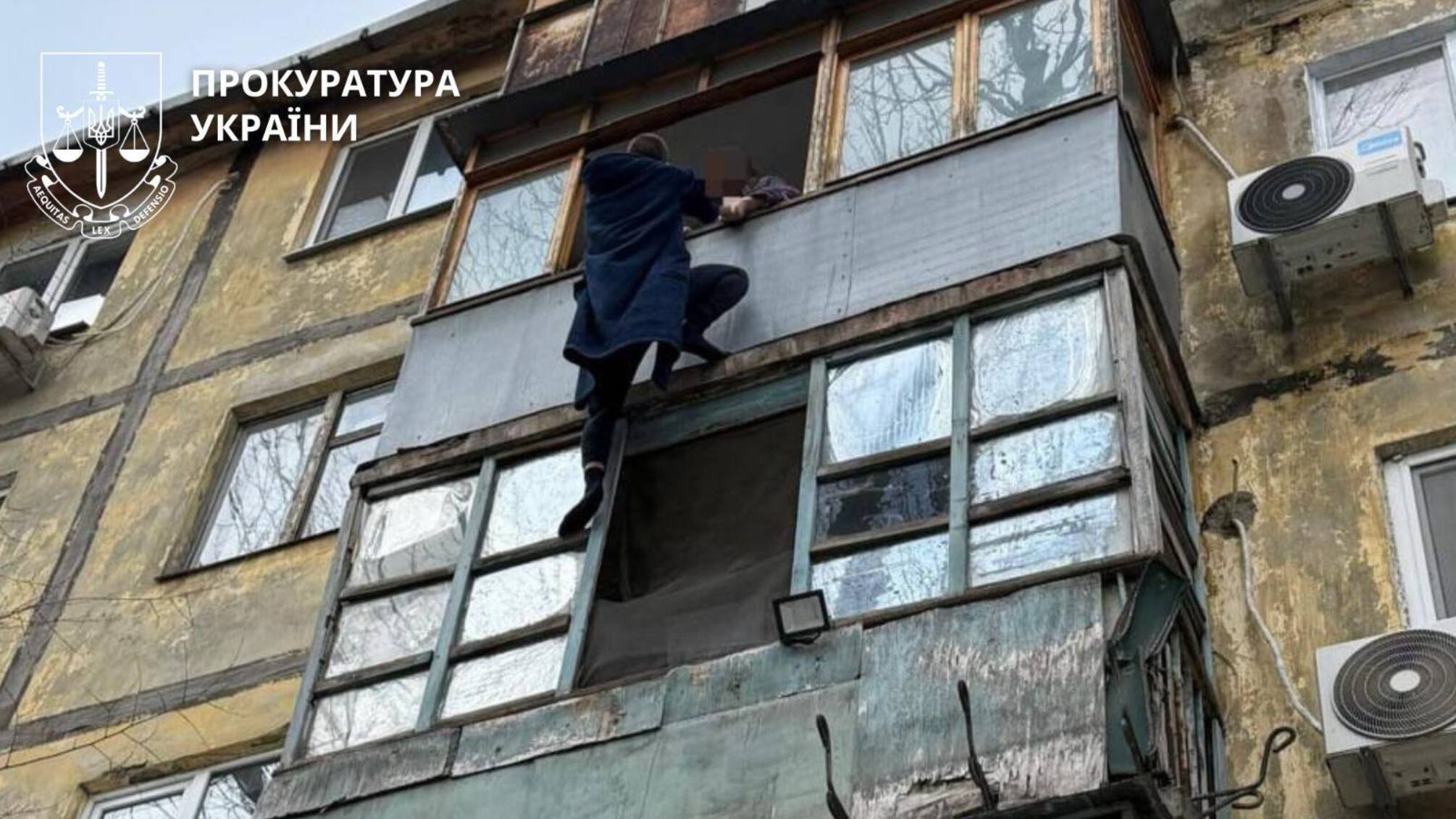 Понад 18 епізодів у кількох областях: у Дніпрі викрили схему незаконного вивезення військових