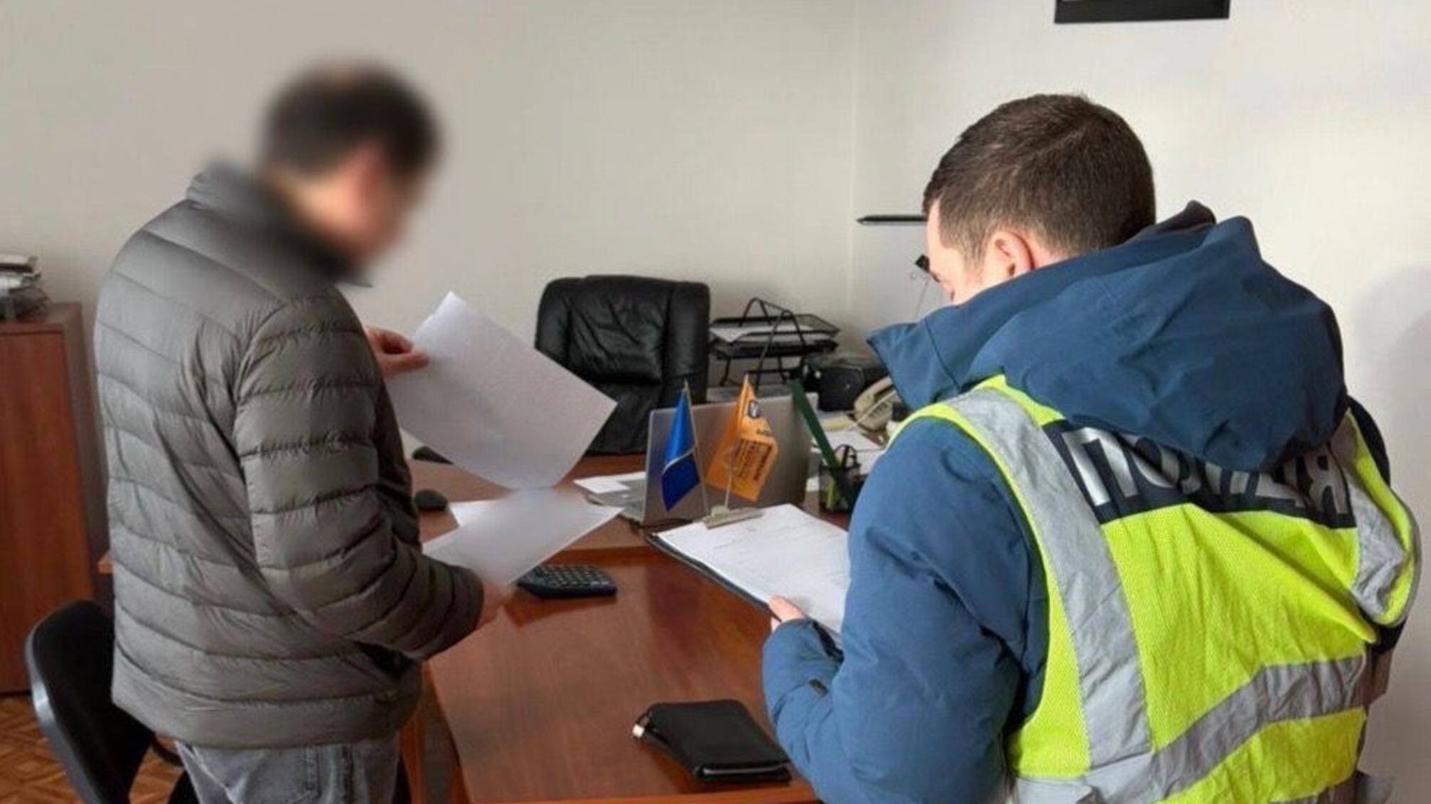 Асфальт по 'золотой' цене: директор КП в Киеве получил подозрение из-за убытков более чем на 1,2 млн грн