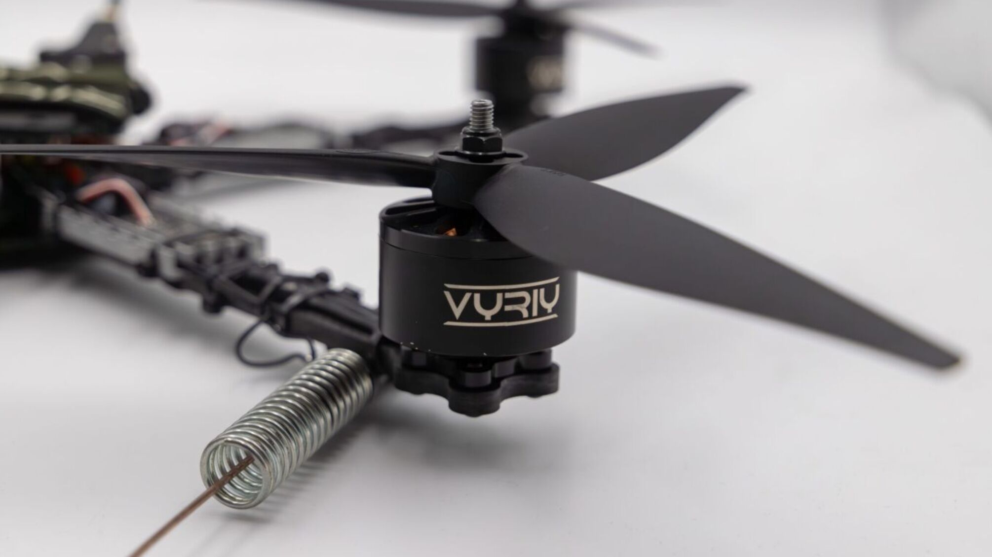 Історія довкола закупівель FPV-дронів