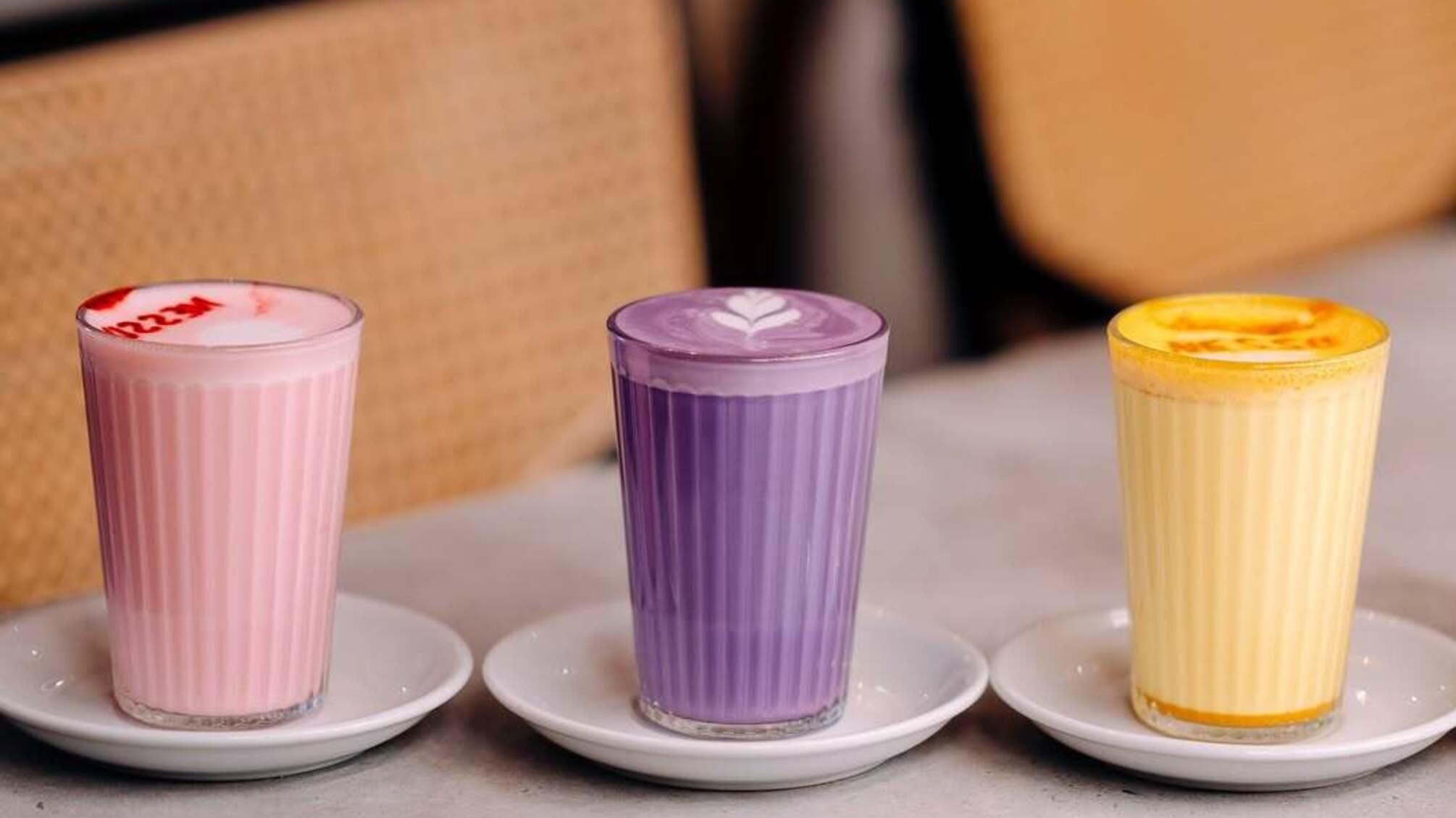 Costa Coffee і Starbucks прогнозують зріст популярності нового фіолетового напою з ямсу