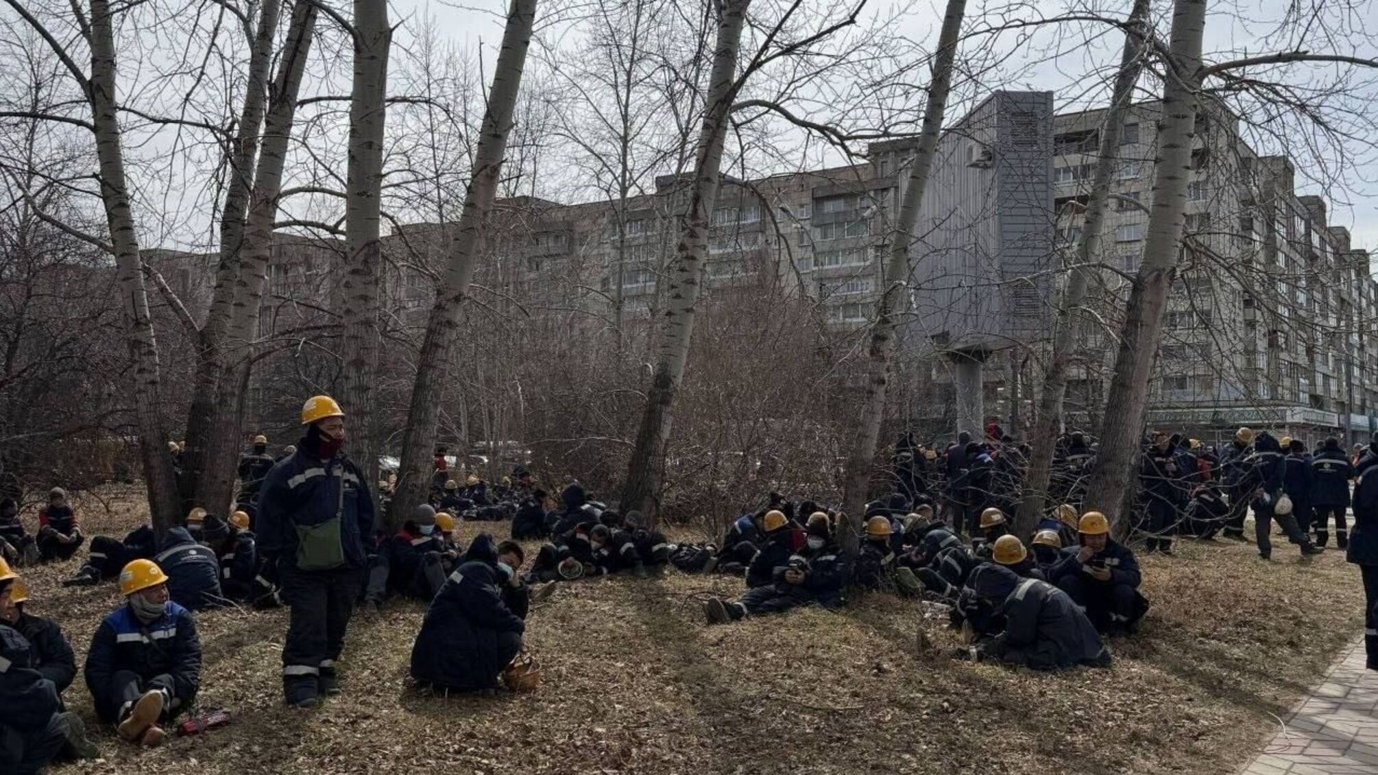 На Дальнем Востоке россии вспыхнули протесты на НПЗ из-за задержек зарплат