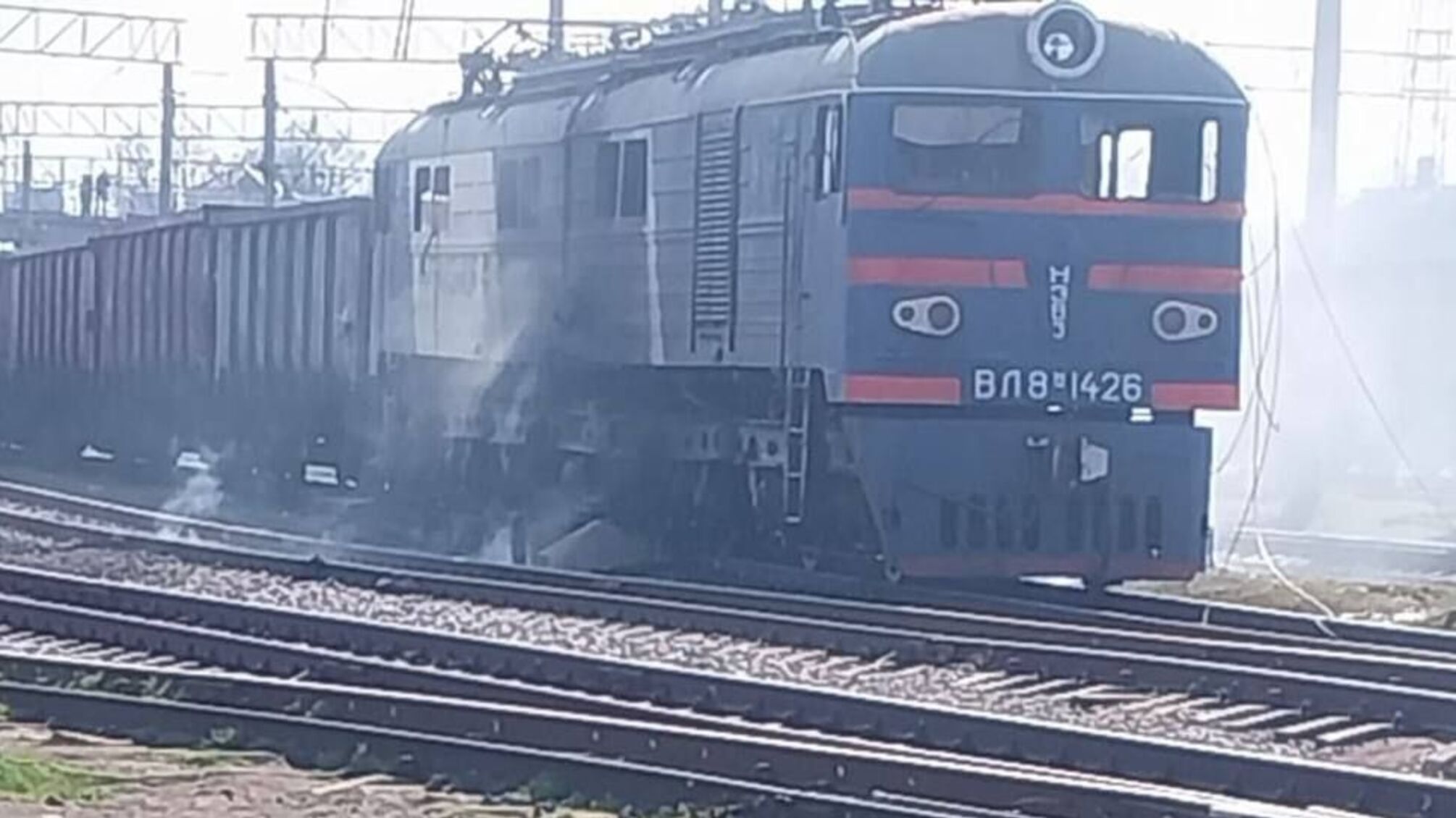 Укрзализныця сообщила об атаке вблизи грузового локомотива