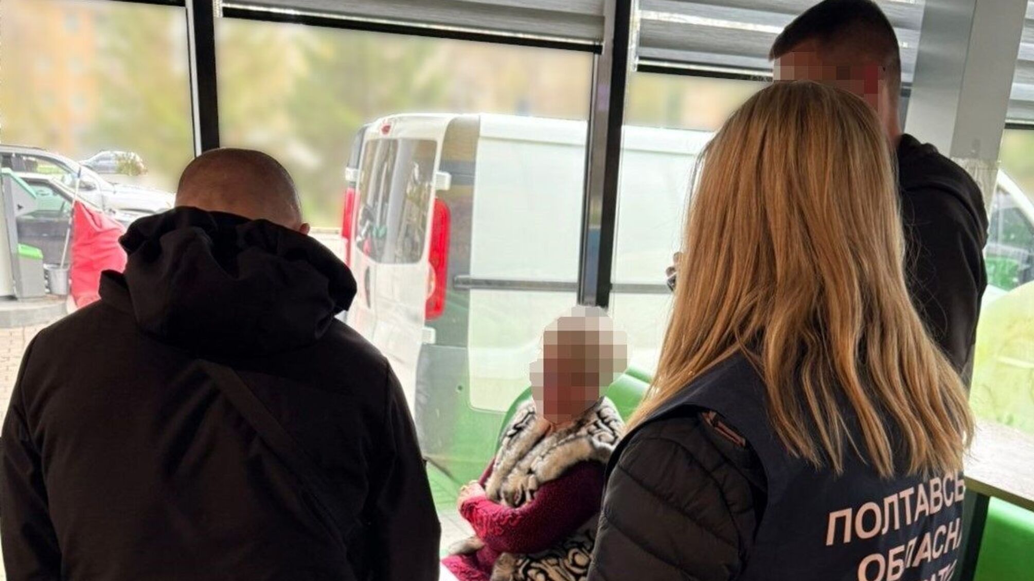 В Лубнах разоблачили эксработницу больницы на вымогательстве 4 тыс. долларов за влияние на ВЛК