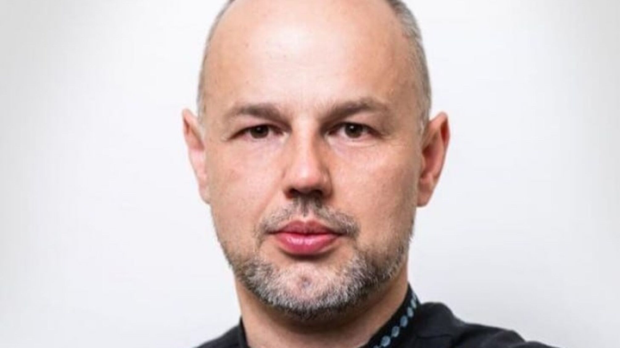 Новый представитель Украины на Кипре показал декларацию: квартира, земля и миллионные доходы