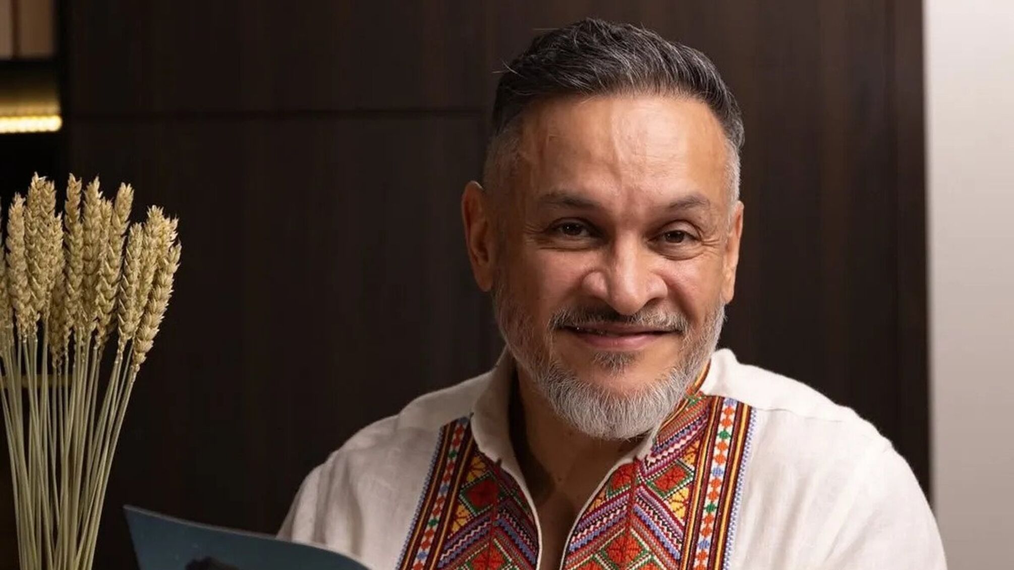 Ектор Хіменес-Браво зізнався у пластиці та показав процес операції