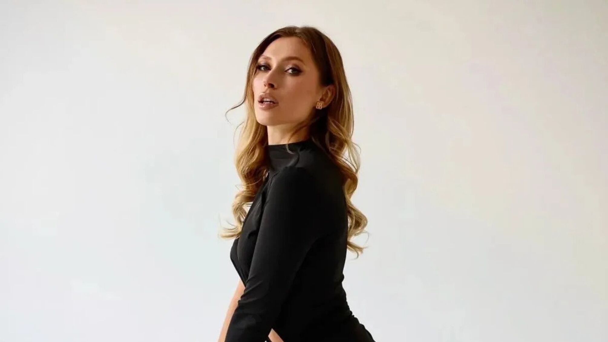 Олена Світлицька показала уколи краси у власному холодильнику