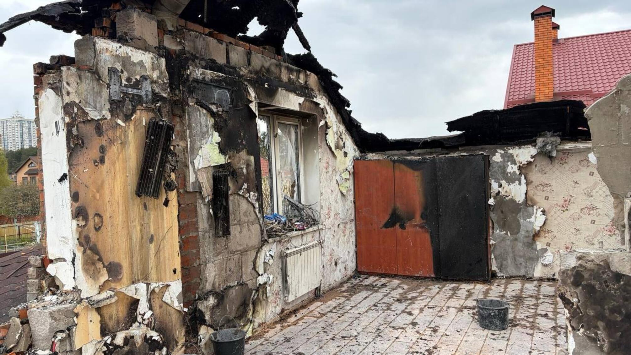 Советник Минобороны 'Флэш' показал разрушенный дом после удара дронов Shahed