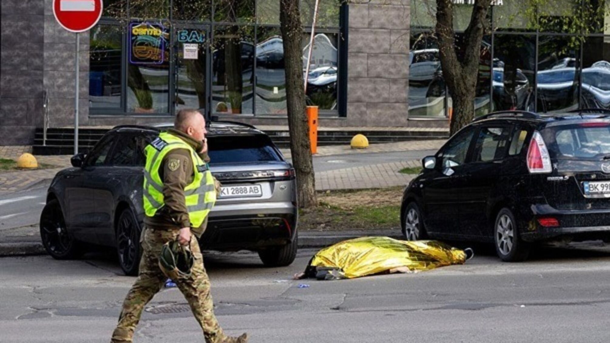 Теракт у Києві: прокуратура розкрила хронологію нападу та деталі про стрільця