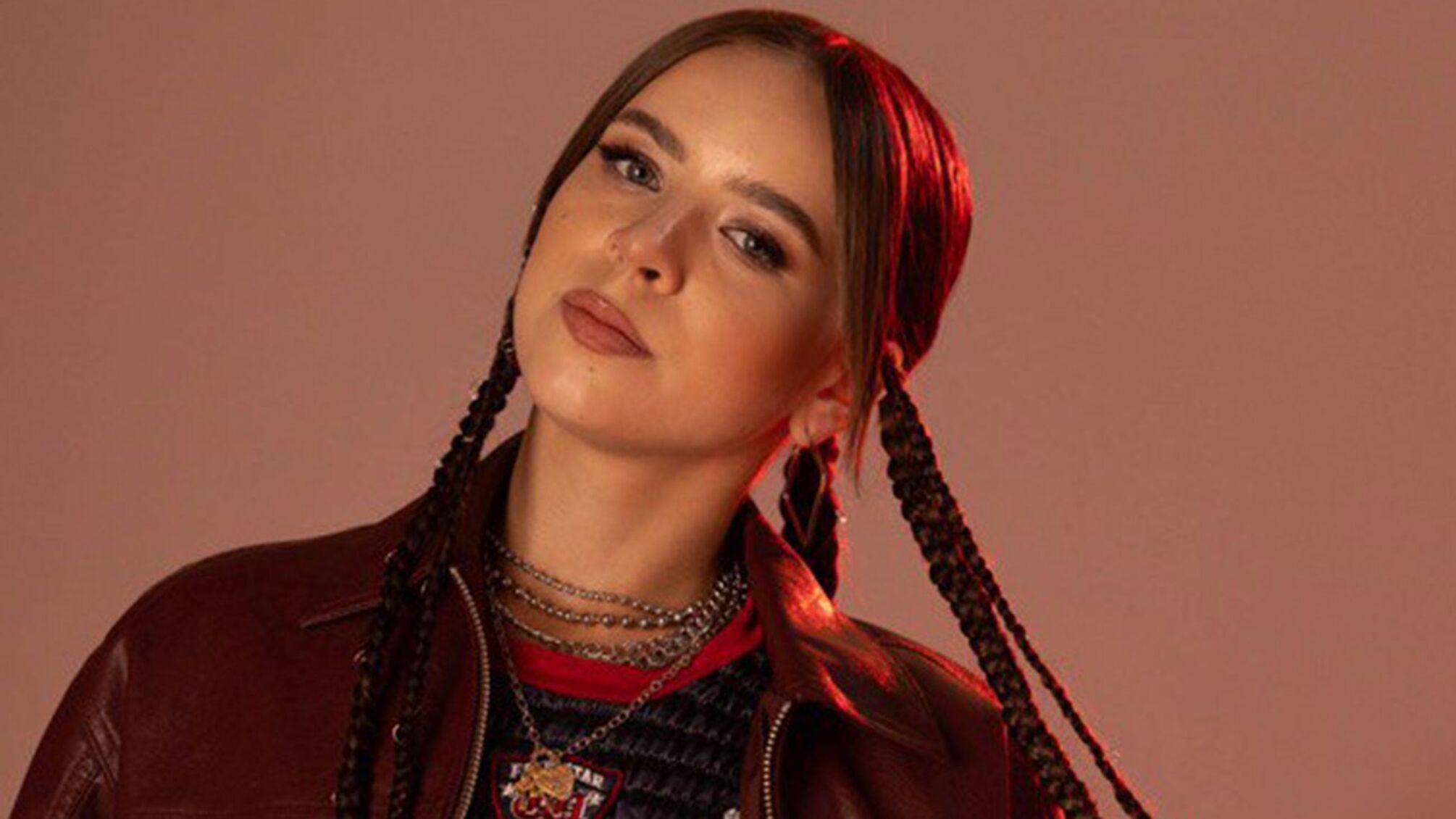 Певица Настя Семчук пережила взрыв Шахеда рядом в Киеве