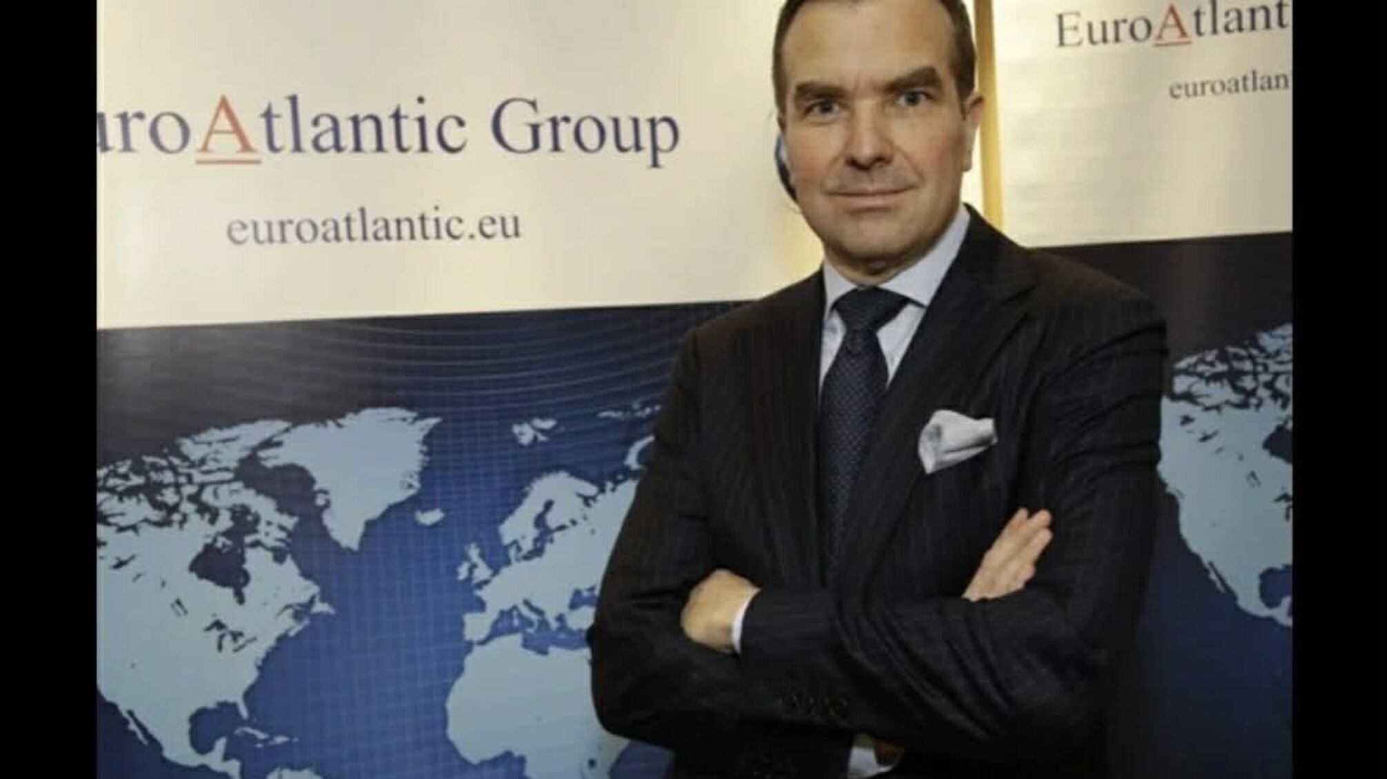 Ліцензія Cosmolot знову чинна: суд втрутився у суперечку з регулятором