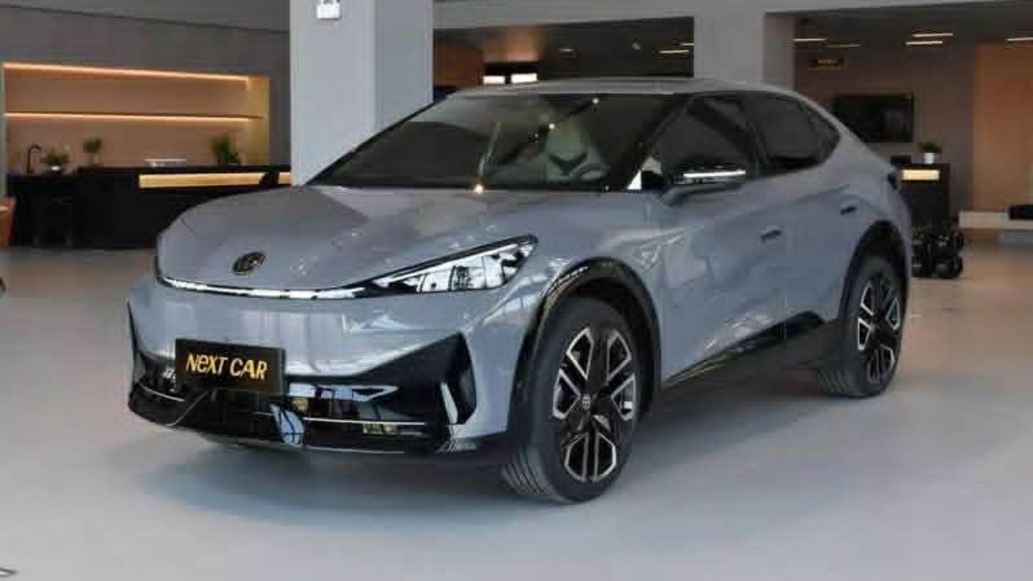 Мати-пенсіонерка і два Volkswagen: декларація харківського прокурора