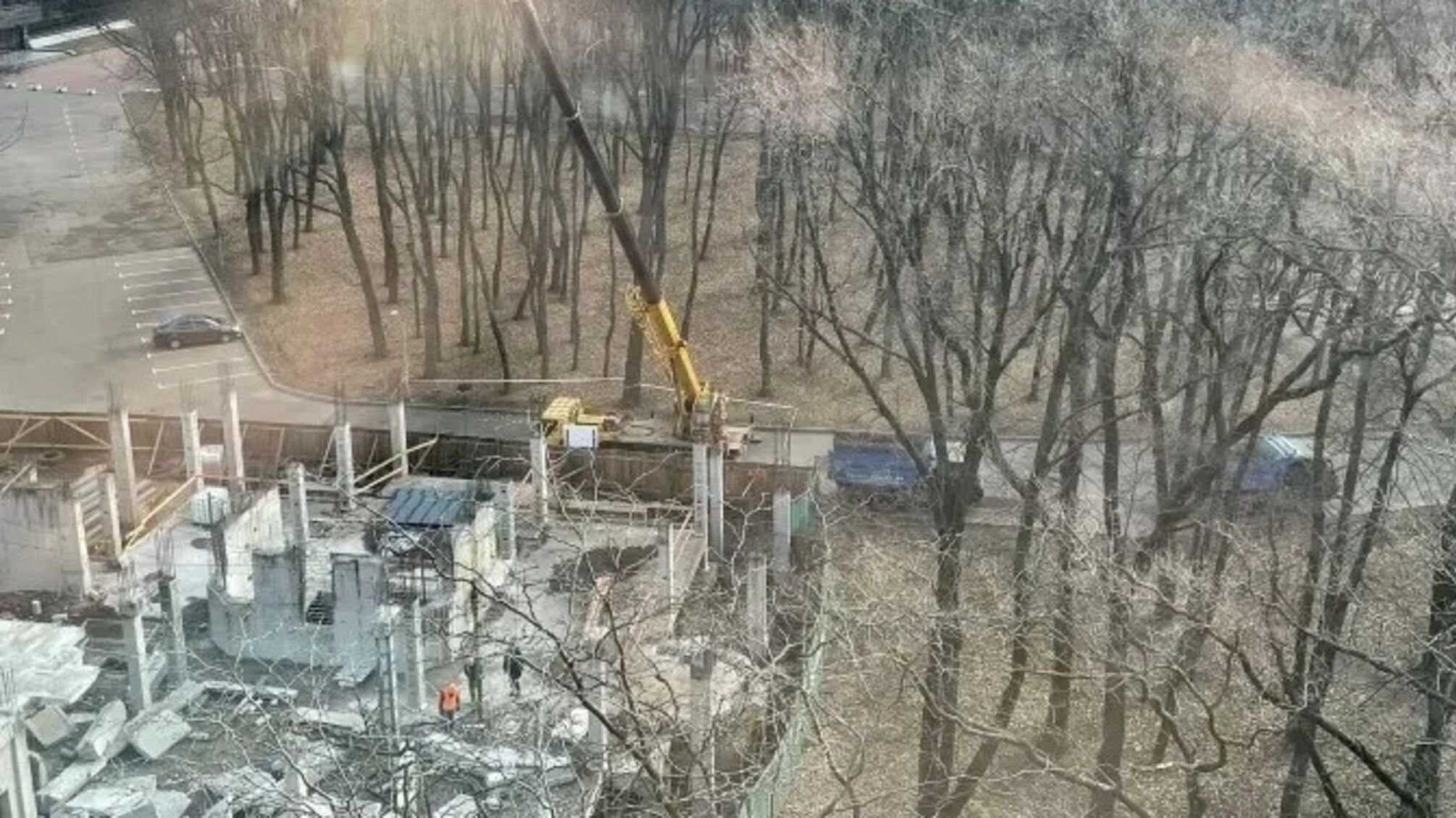 Скандал в парке Пушкина: в Киеве проверяют законность строительства многоэтажного объекта