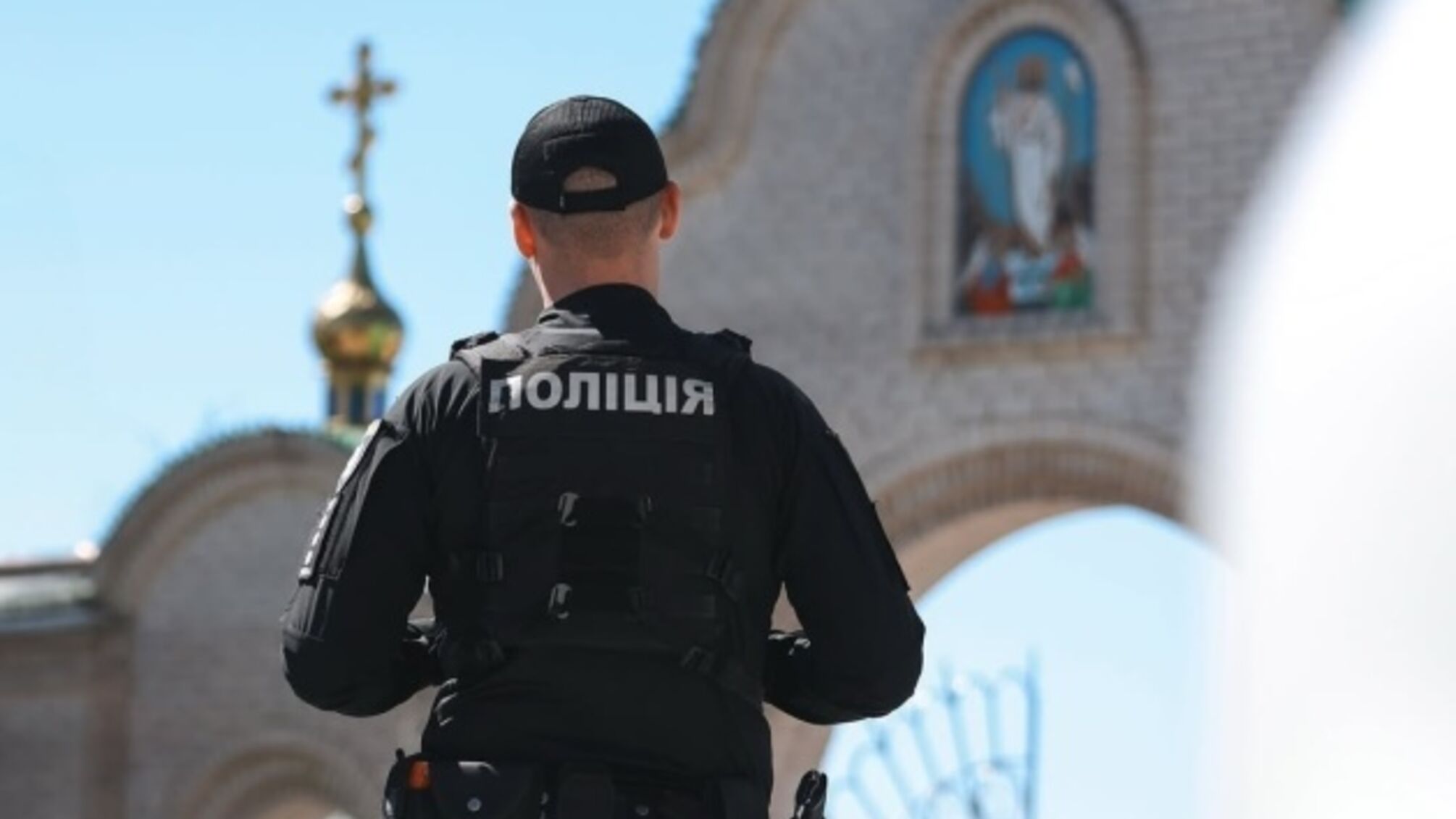 После теракта на Демеевской полицейских отстранили из-за побега и оставления ребенка