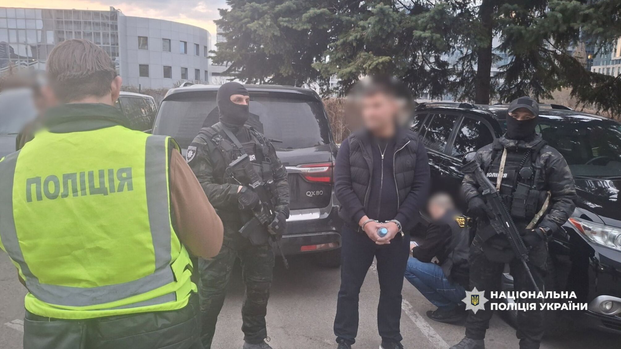 До 15 тысяч долларов за побег: разоблачили масштабную схему уклонения