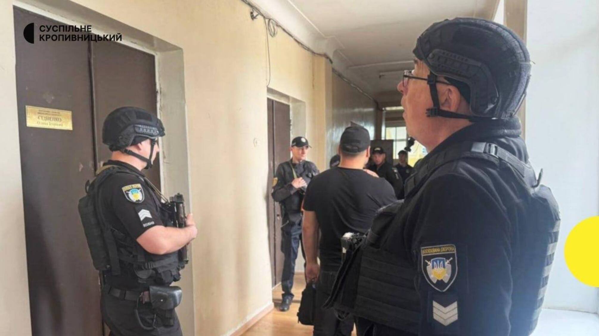 У міськраді на Кіровоградщині пролунали постріли: є поранені