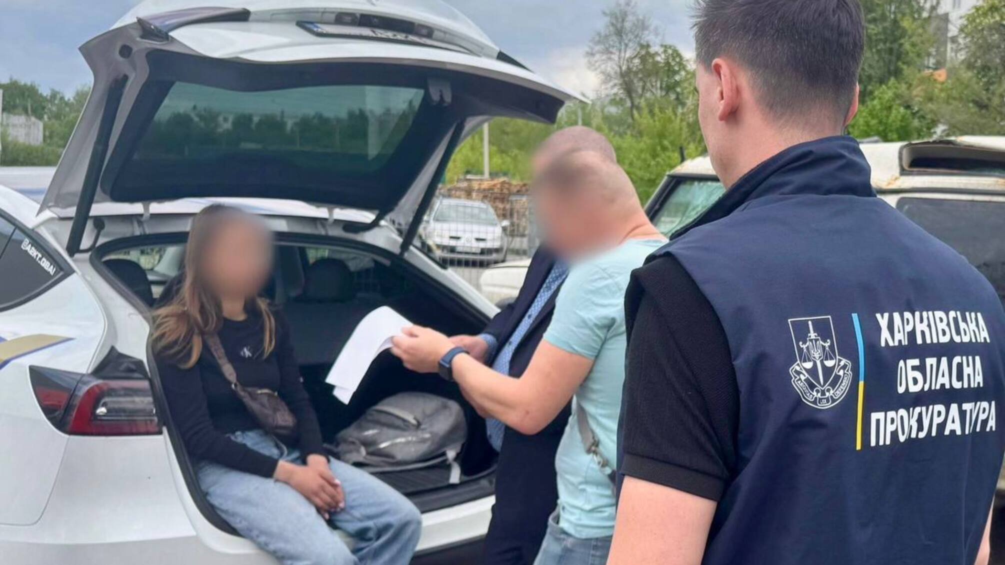 Відома харківська автоблогерка ввозила авто нібито для фронту, а продавала цивільним: викрито схему на мільйони