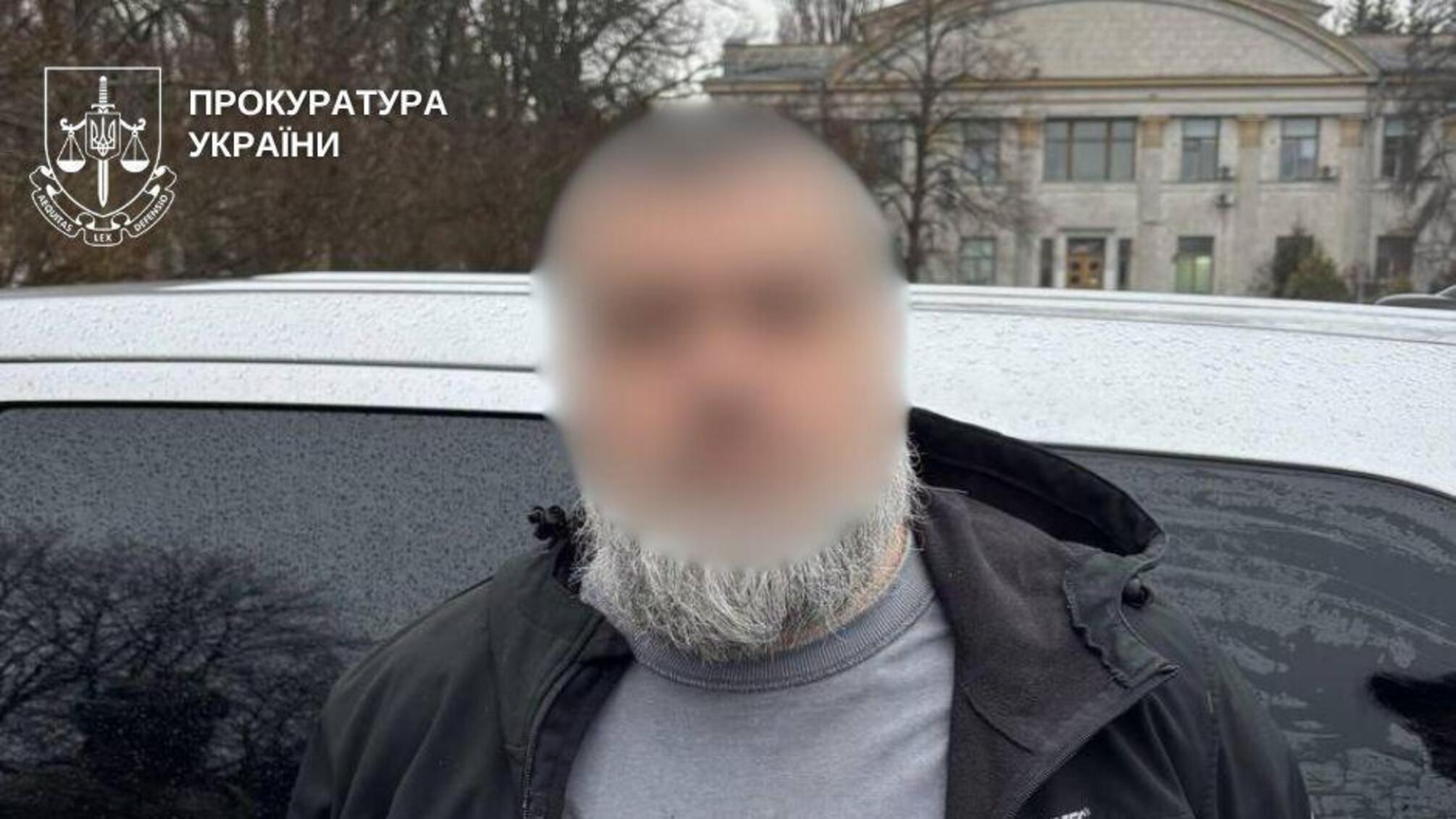 У Києві судитимуть чоловіка за спробу пограбування обмінника на Подолі: нападник хотів закрити борги за кредитами