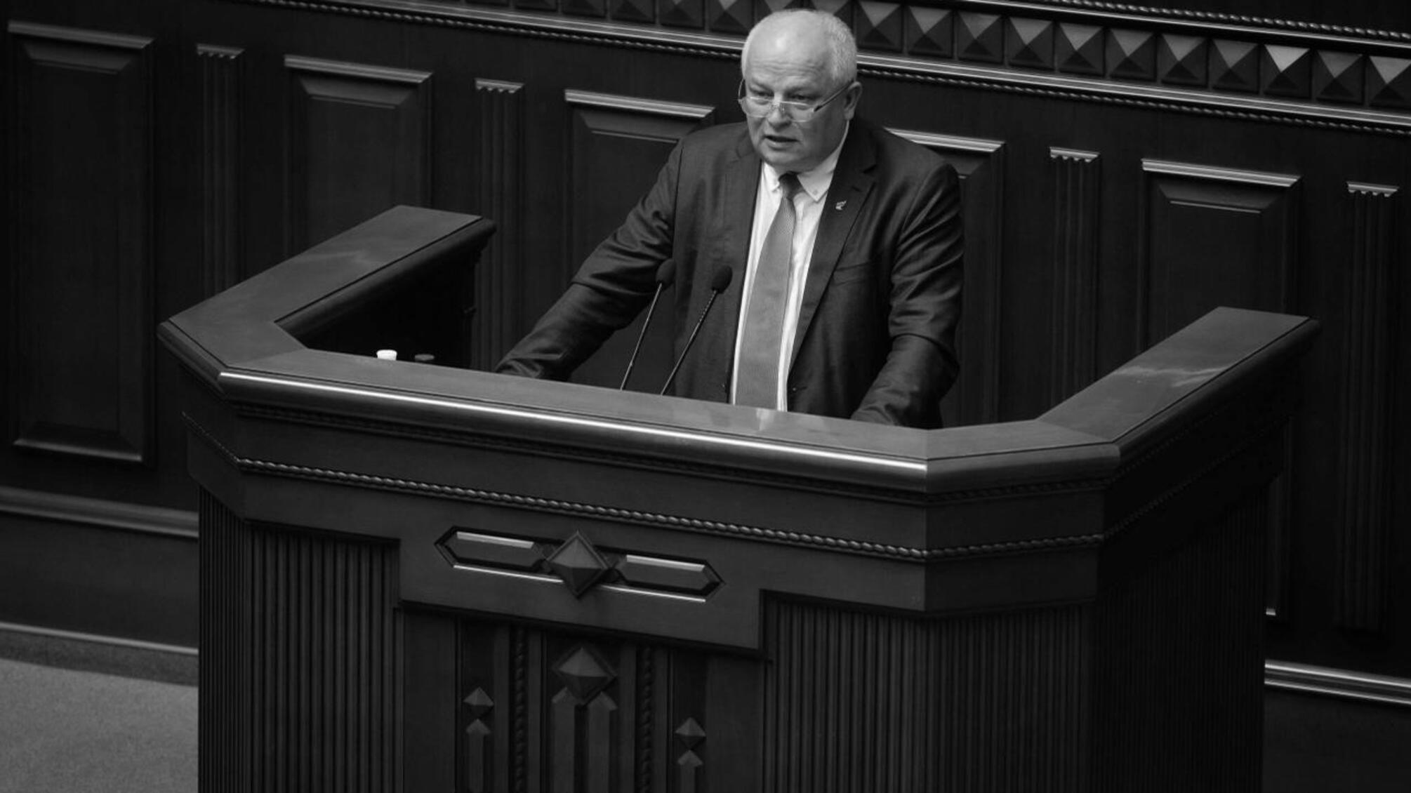 Умер народный депутат Степан Кубив