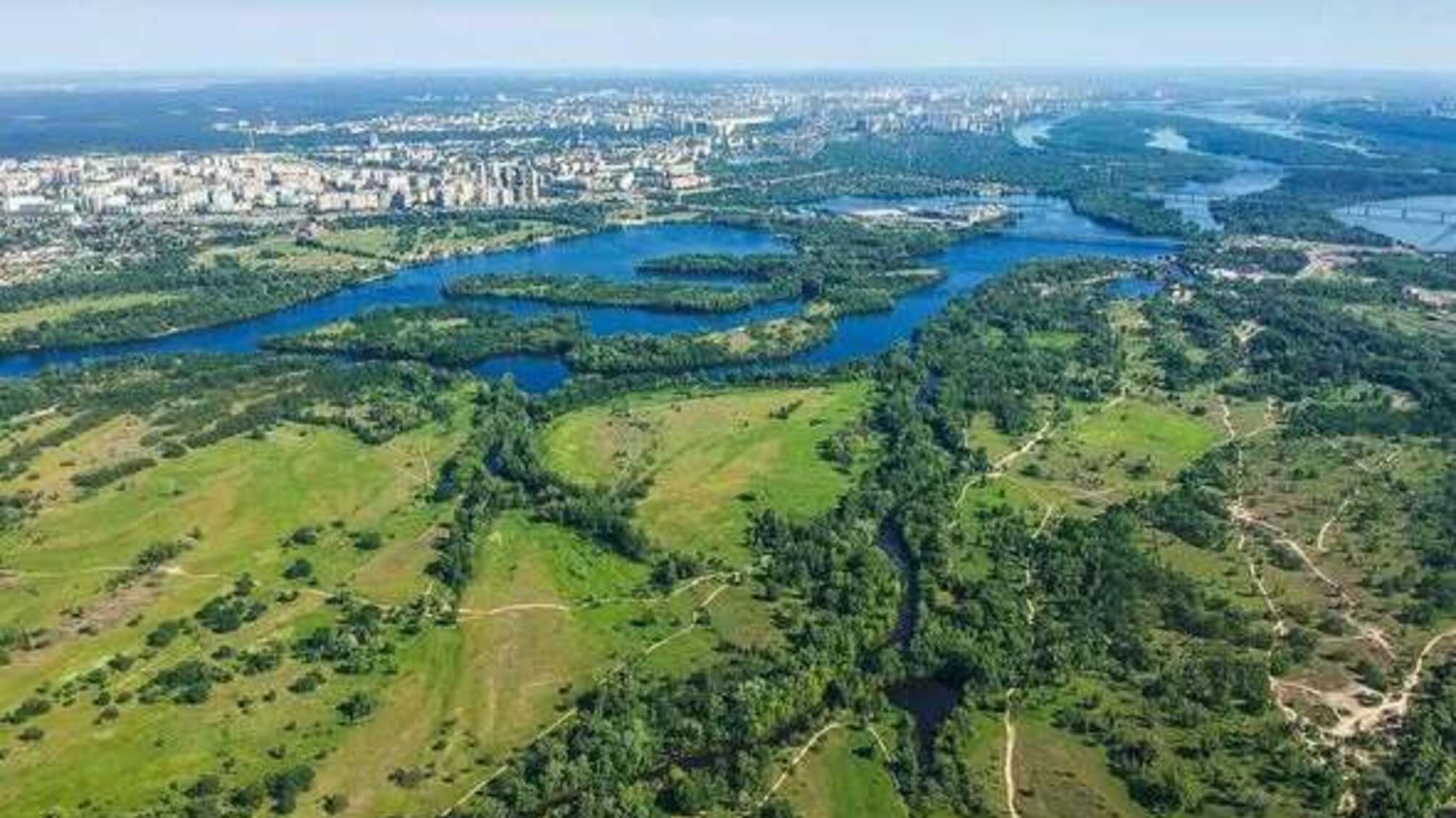 Суд став на бік прокуратури у справі 'Осокорківських луків': забудовнику не дозволили затягнути процес