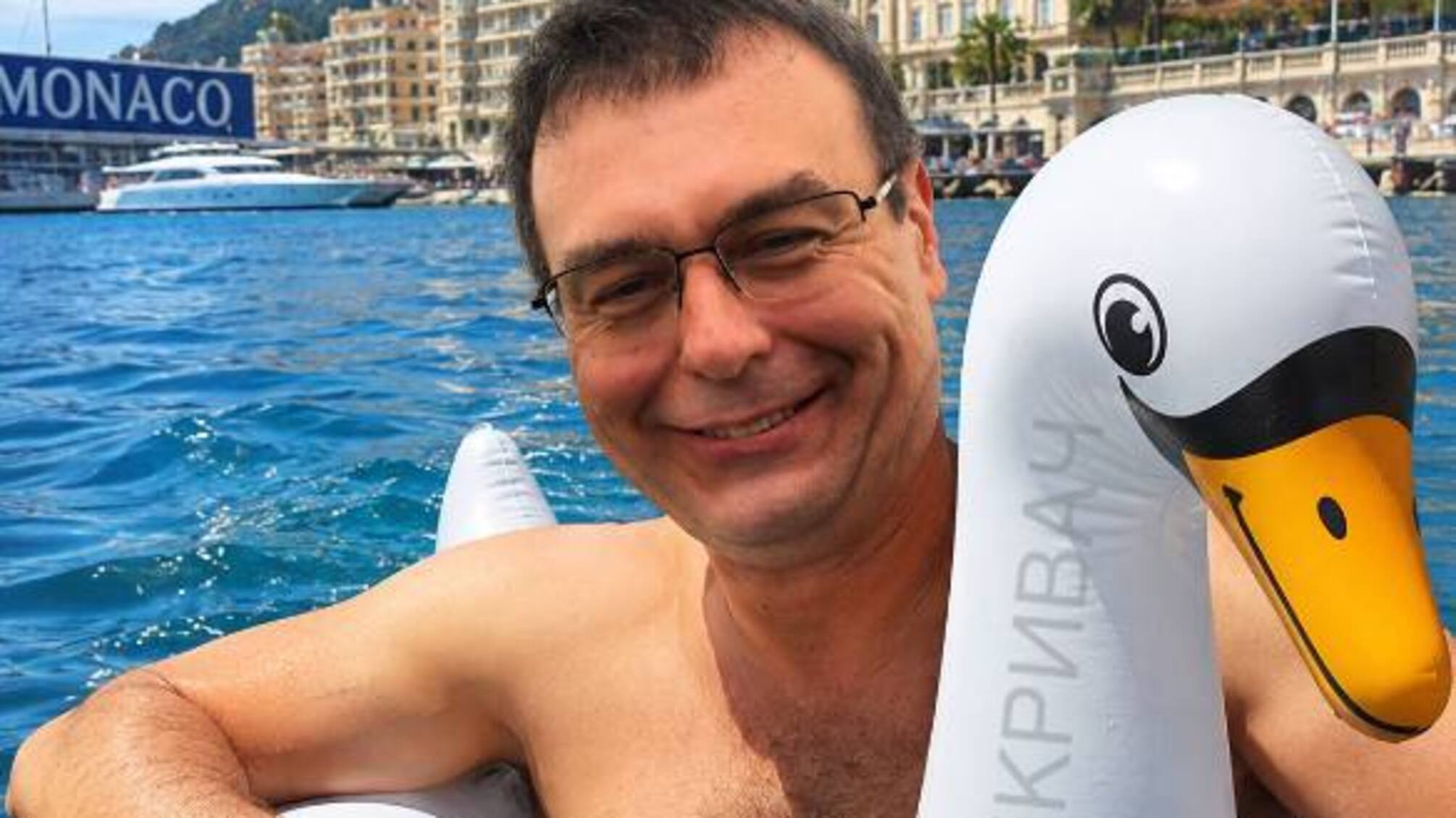 Шампанське, яхти та 'батальйон Монако': Гетманцева помітили на Лазурному узбережжі у компанії VIP-втікачів