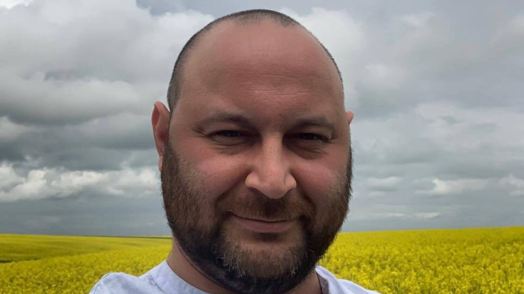 Нардеп-'слуга' переїхав у 800-метровий маєток під Києвом незадовго до підозри у корупції