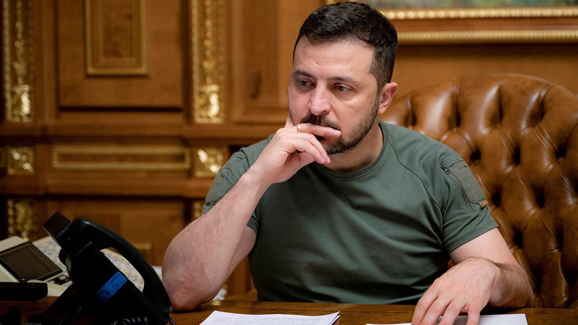 Зеленский анонсировал приватизацию государственных банков: готовят продажу 'Сэнс Банка' и 'Укргазбанка'