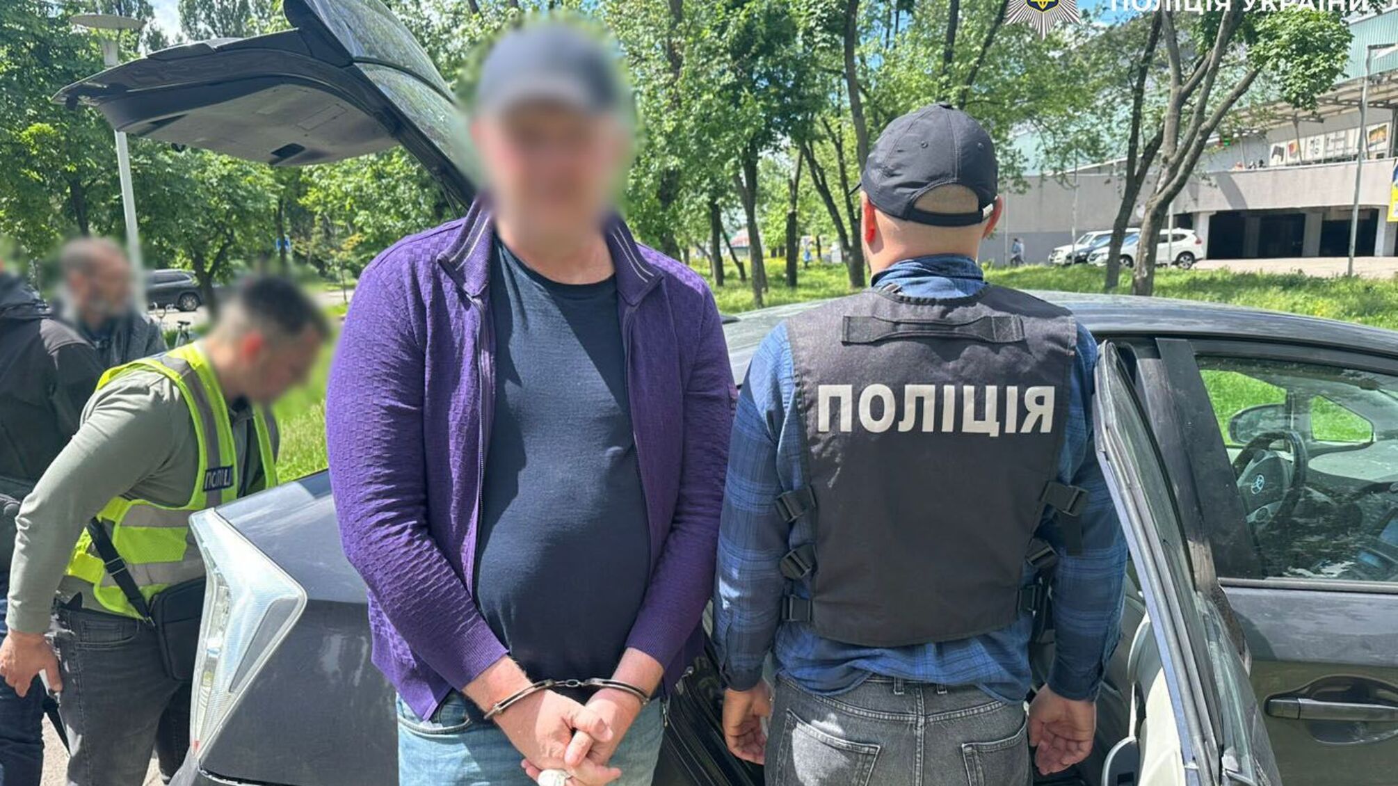 Військовий за $10 тисяч обіцяв вивезти призовника до Молдови: у Києві затримали організатора схеми