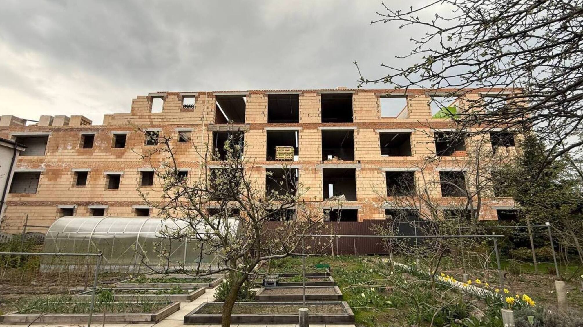 '450 Груп' програла апеляцію довкола забудови на Бучанській: арешт ділянки залишили чинним
