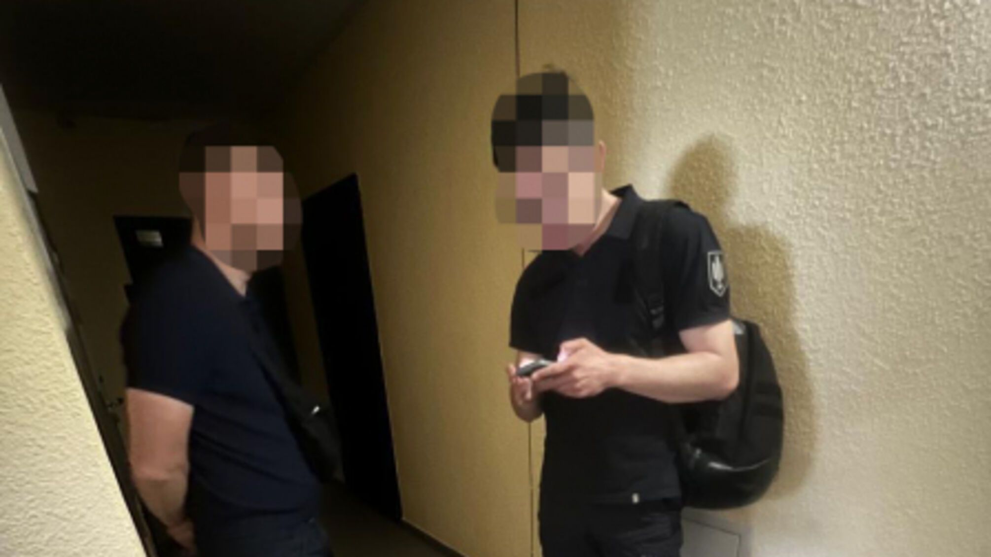 Коррупция на бронежилетах для военных: ДБР объявило новые подозрения топ-чиновнику Минобороны