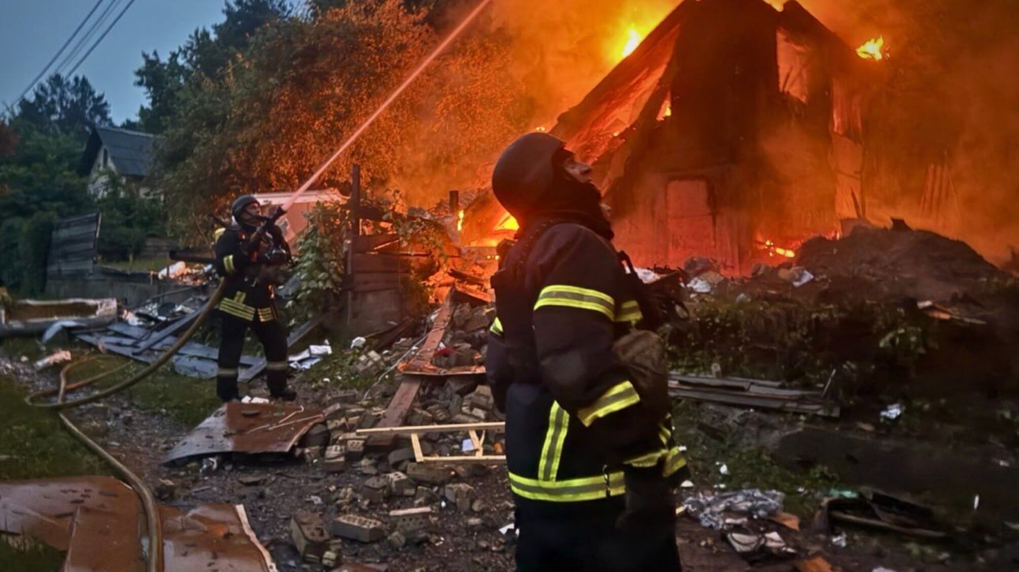 Масована атака рф по Україні: є загиблі, пошкоджені житлові будинки та об'єкти культури