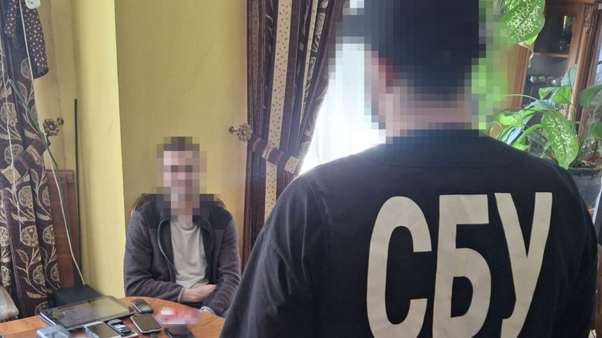 Изменил государству через собственного отца в россии: разоблачили агента, который сдавал врагу секреты украинских заводов