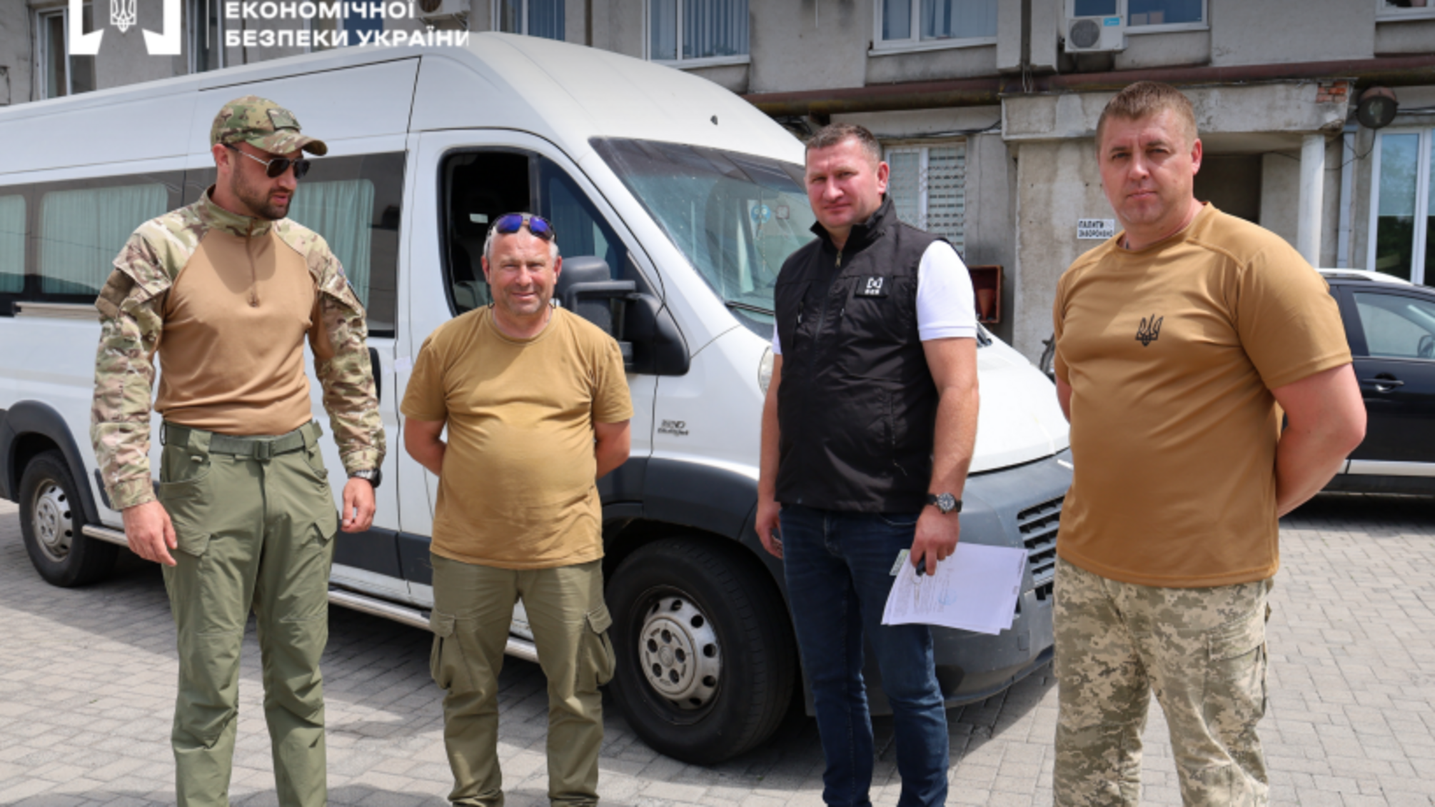 На Волині вилучений за контрабанду мікроавтобус передали ЗСУ