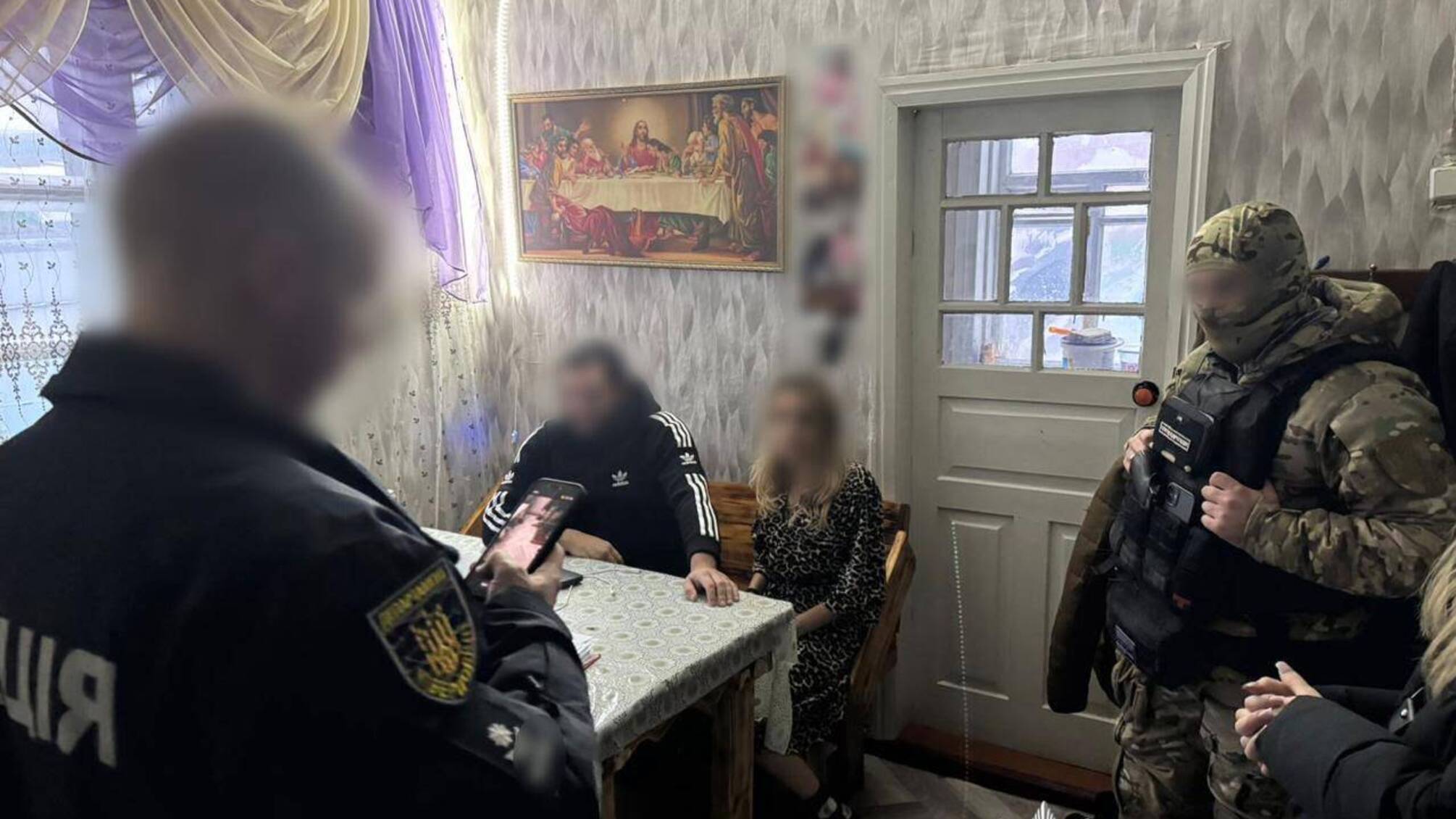 Виманили 1,7 млн грн у родин військових: учасницям схеми загрожує до 12 років