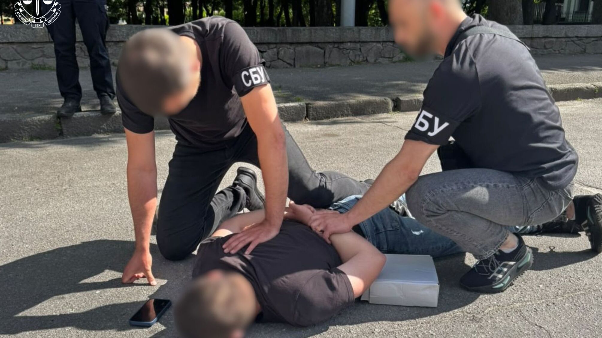 Асфальт за наличные: в Житомире чиновника КП задержали во время получения 900 тысяч гривен