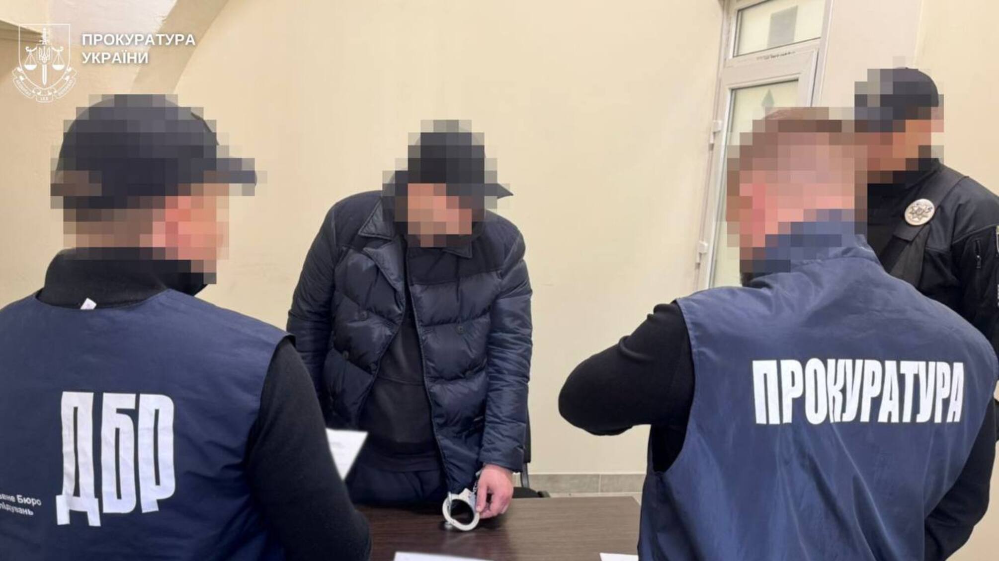 Напав із ножем на військового під час перевірки документів: у Львові судитимуть ексмитника