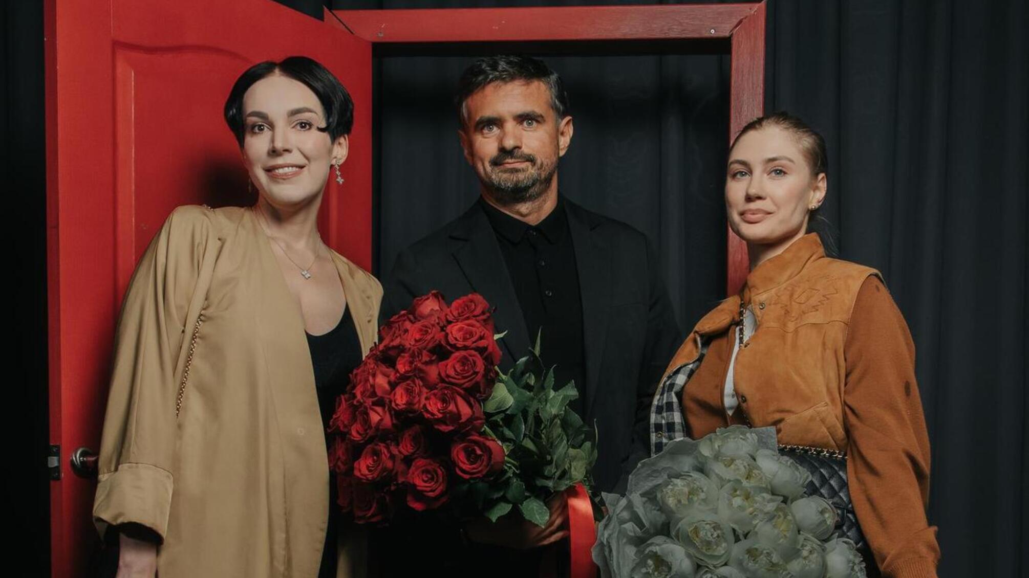 П’ятихвилинні овації, sold out та простір між світами: у Києві відбулася премʼєра 'СЕПТИМА' 18+ в Молодому театрі