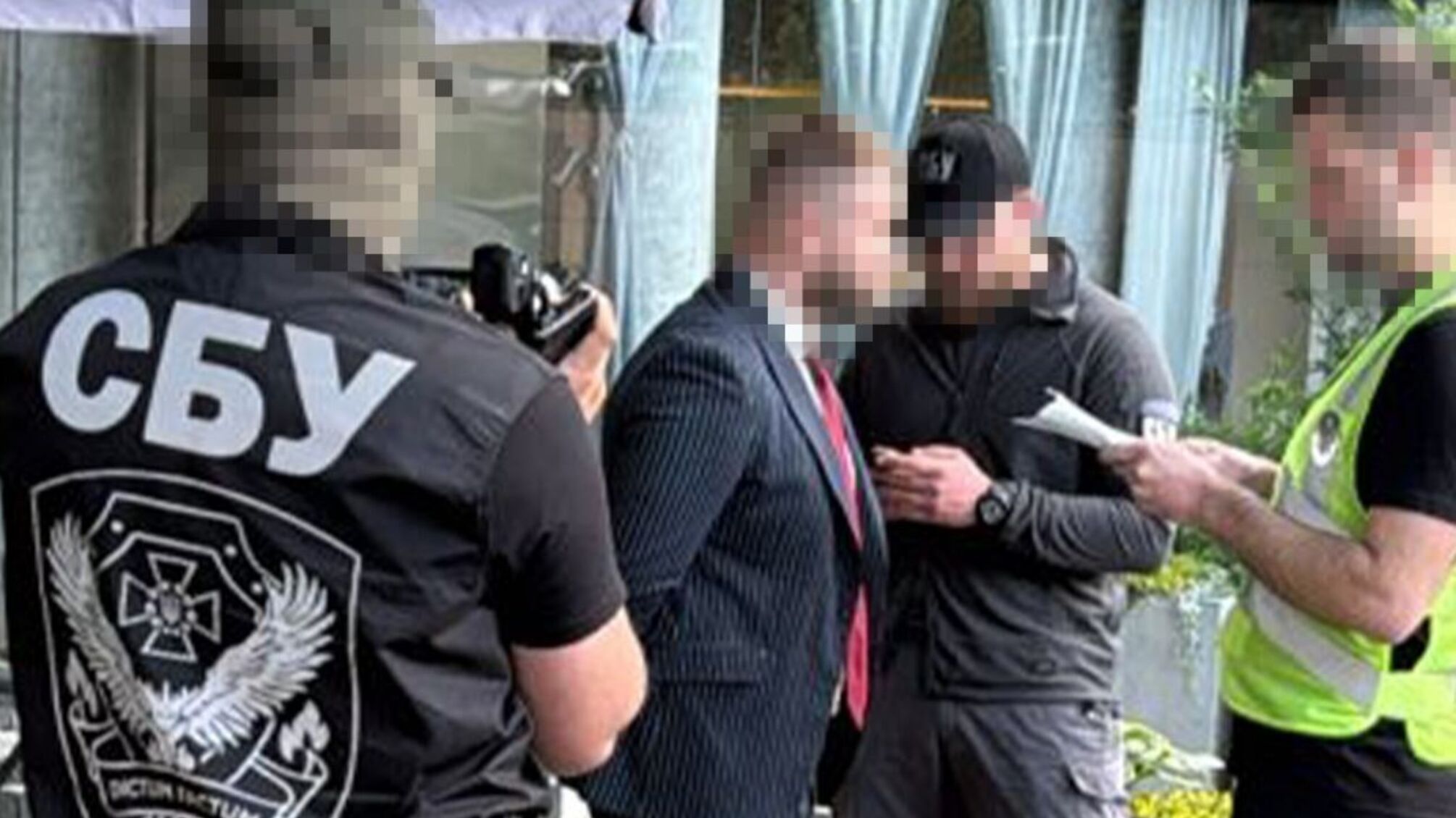 У Києві адвоката затримали на хабарі у $30 тисяч: обіцяв 'домовитися' із суддею