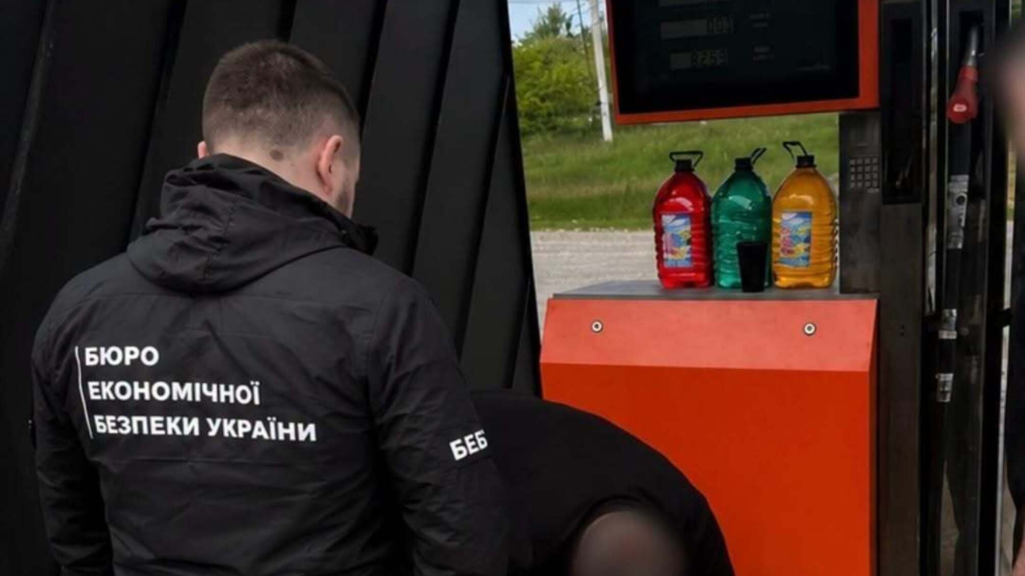 На Буковині через АЗС продавали неякісне дизпальне: справу передали до суду